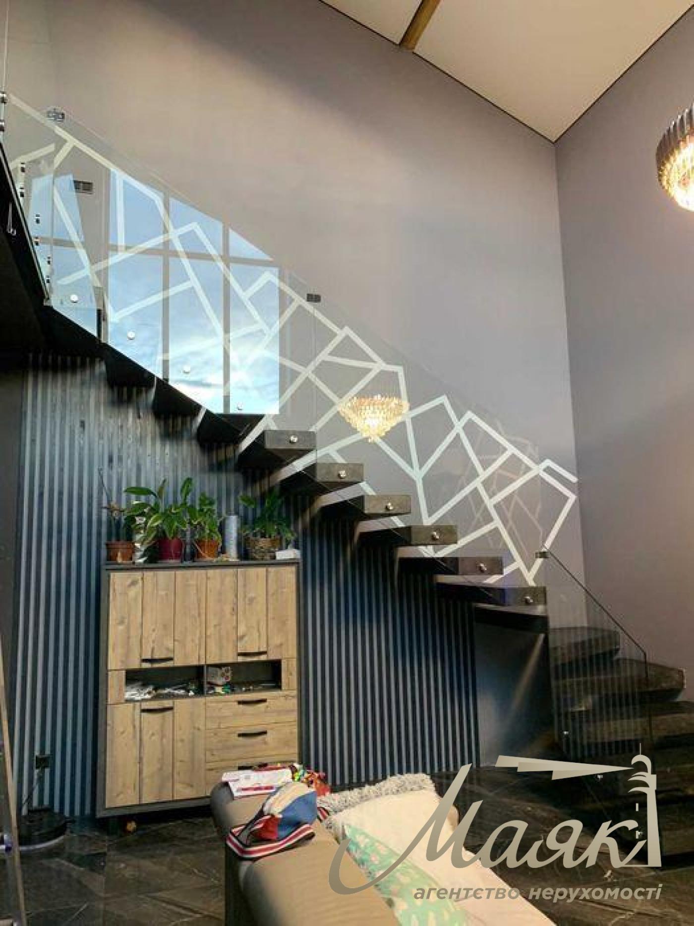 Продаж будинку (200м2) с.Віта-Поштова