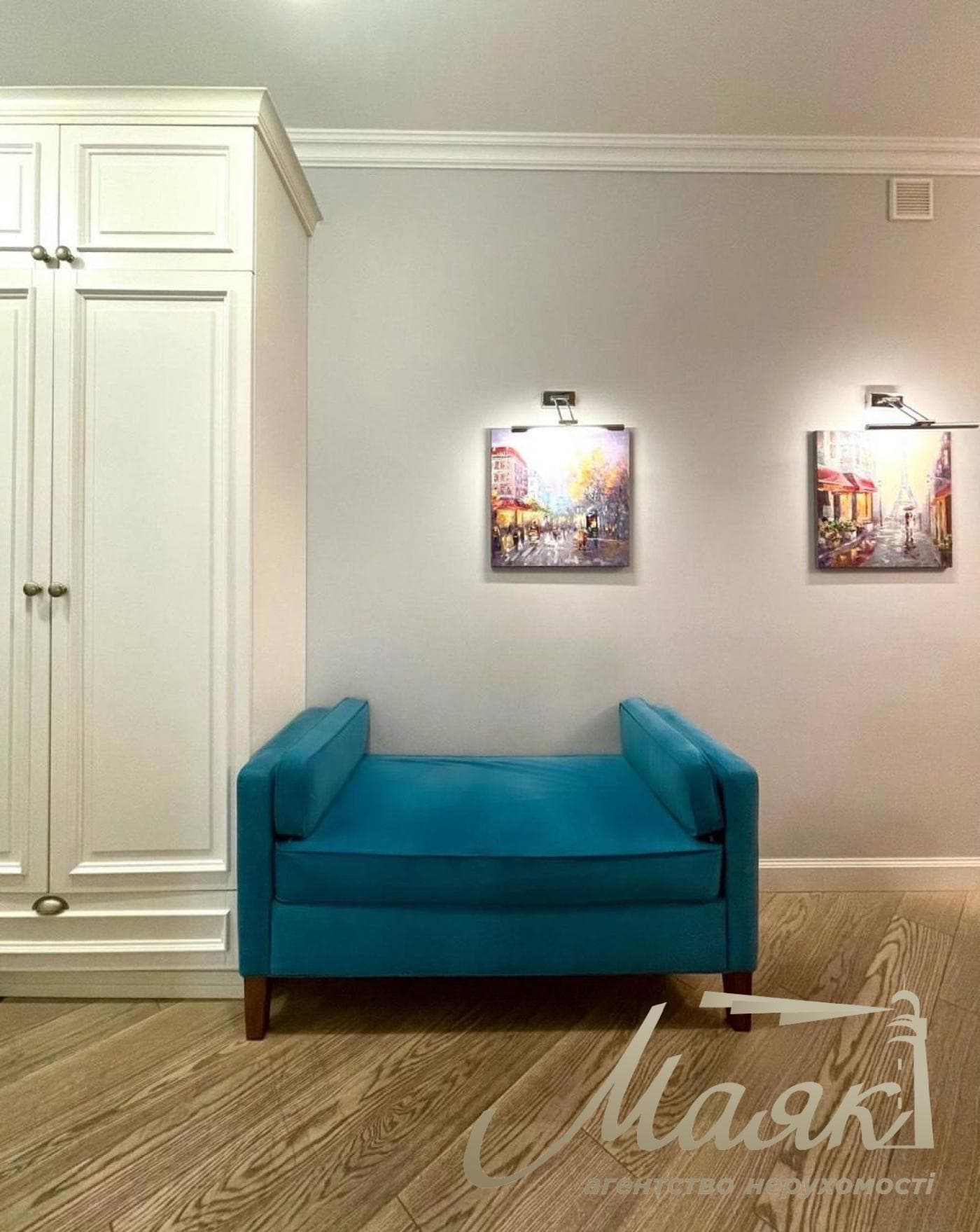 For sale 4 bedroom apartment in Park Avenue Residential Complex, 60 Goloseevsky Ave.