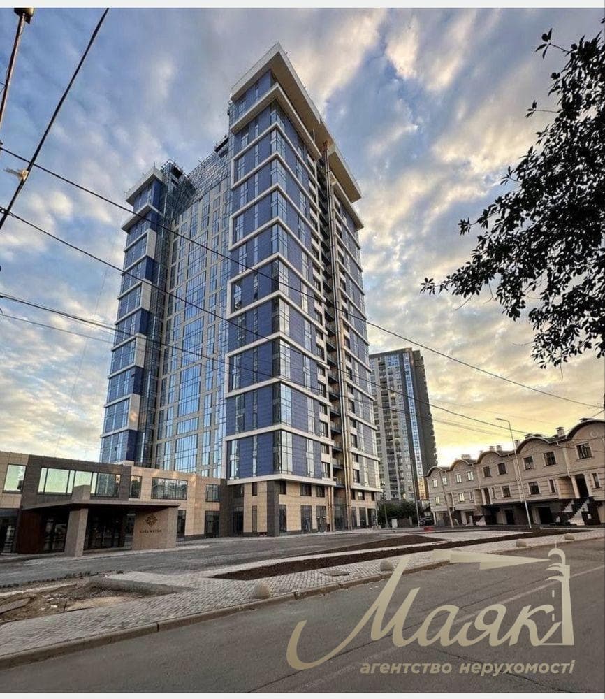 Продаж квартири площею 83,2 м² у ЖК «Edelweiss House», вул. Звіринецька, 70А, Печерський