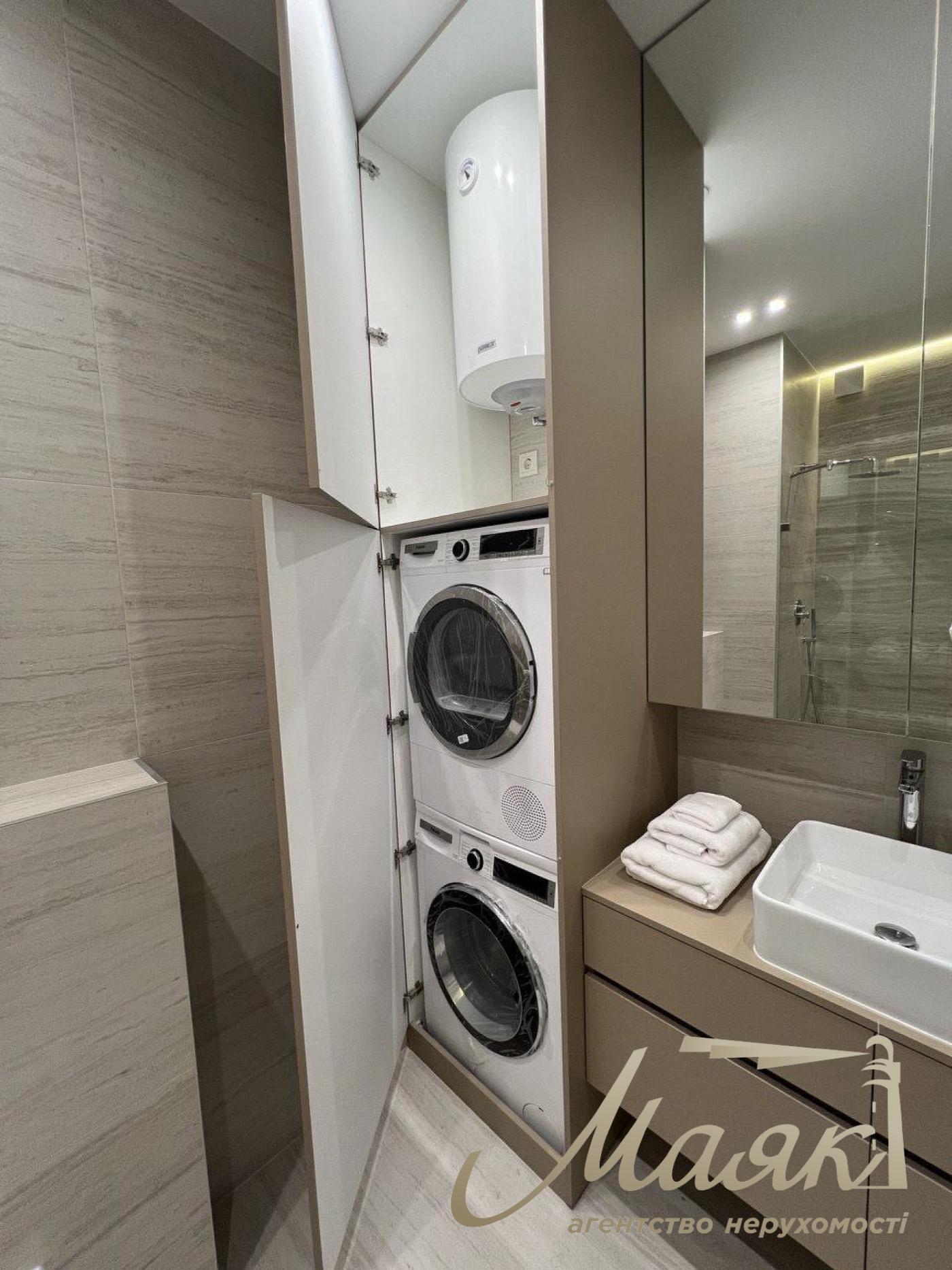 Продаж квартири 90 м2 у ЖК Бульвар фонтанів