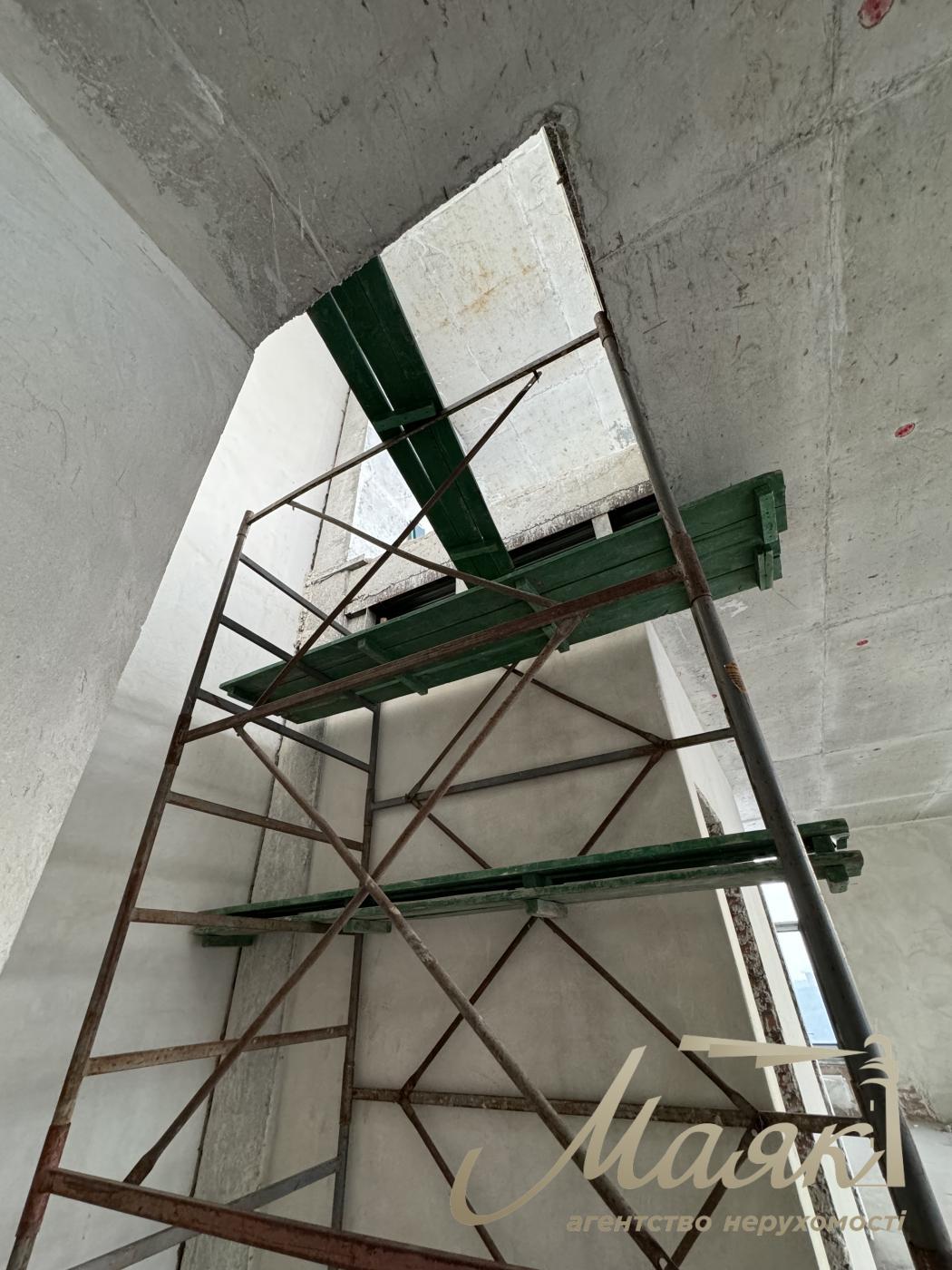 Sale of apartment/penthouse with view in residential complex Novopecherskie Lipki, Andreya Verkhoglyada street, Pechersky district, Kyiv