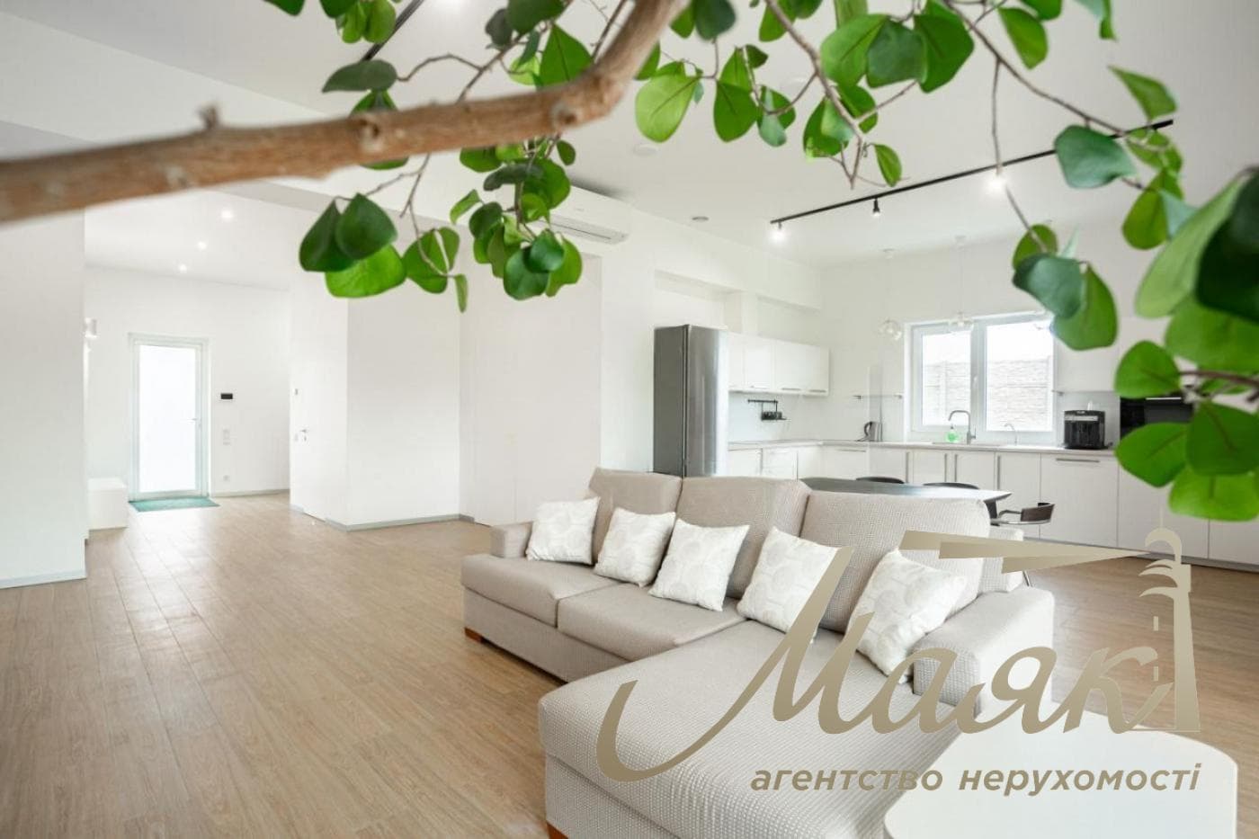 House for Rent, 180 m², Vita-Pochtoyeva, Kyiv-Svyatoshyn District