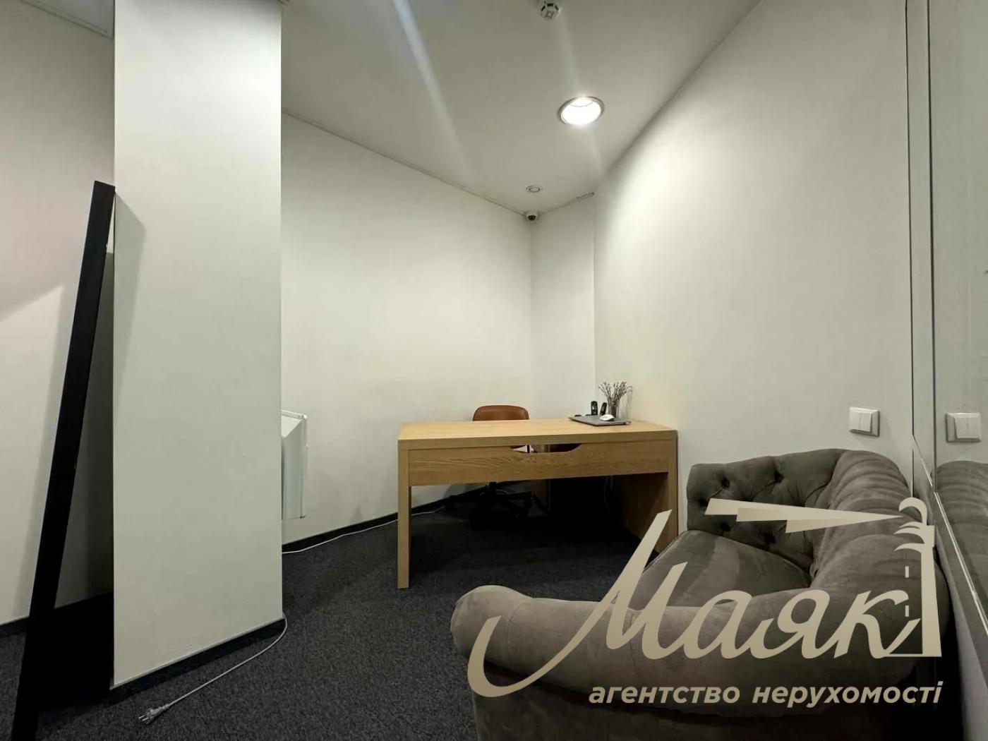 Аренда офиса 240м2 на пр.Берестейский 31, КПИ