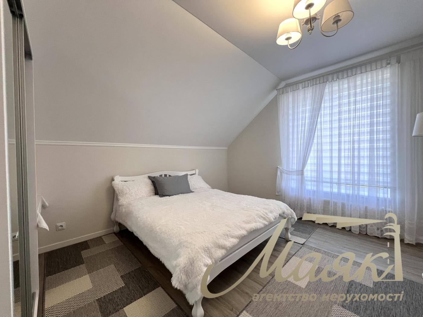 Rent 3-storey house 177m2, s.Skibin, Brovarsky district