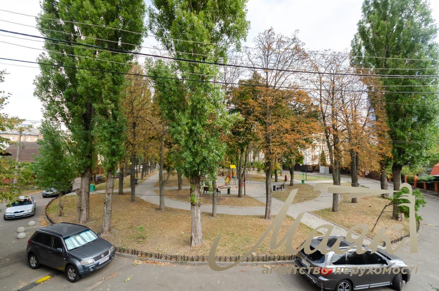 Оренда будинку в центрі Києва, Печерський район, вул. Чигоріна,