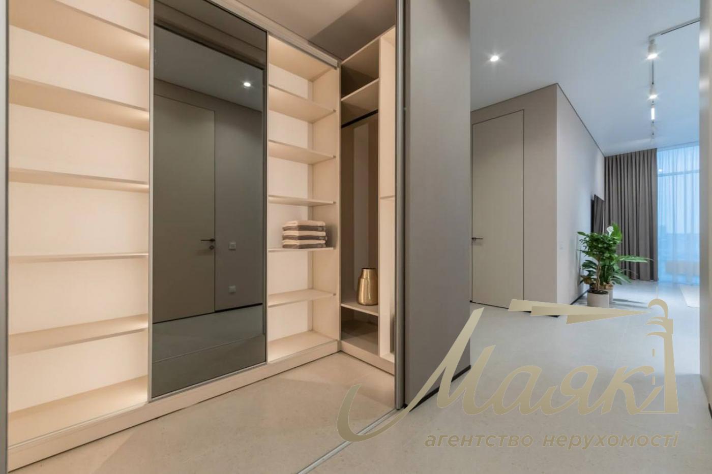 Продажа квартиры 65 кв.м в ЖК Бульвар Фонтанов|Печерск