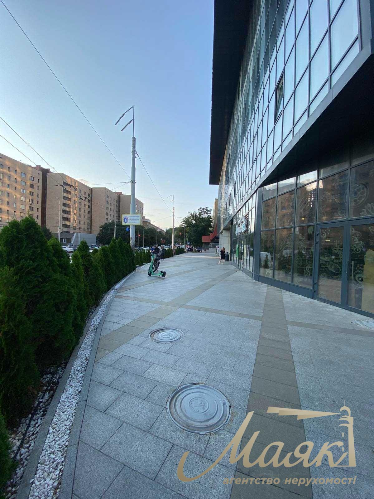 Оренда офісу 68м2 в ЖК Новопечерська Вежа, вул.Бойчука 41-Б, Печерський рай