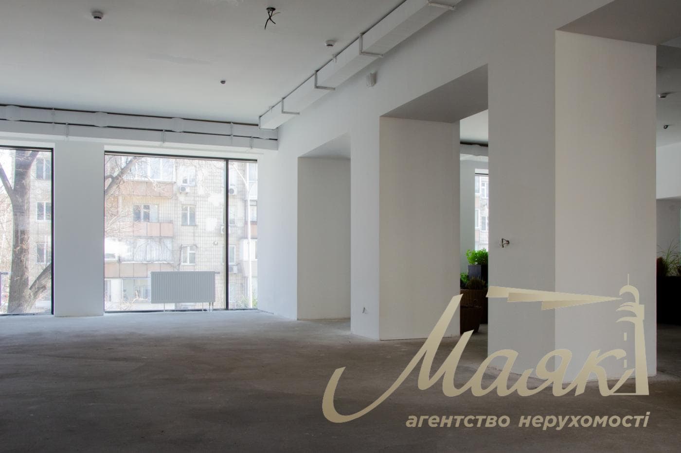 Commercial space for rent (643 m²) in the Infinity Business Center, Saksaganskogo Street, Downtown, Kyiv