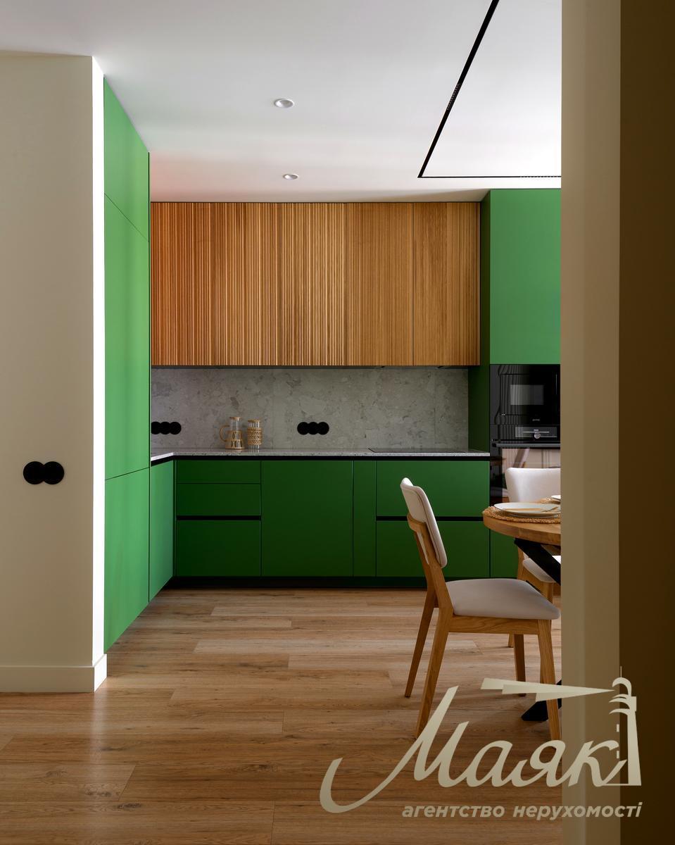 Продажа 3-комнатной квартиры в ЖК Республика, Братьев Шеметов ул., 9