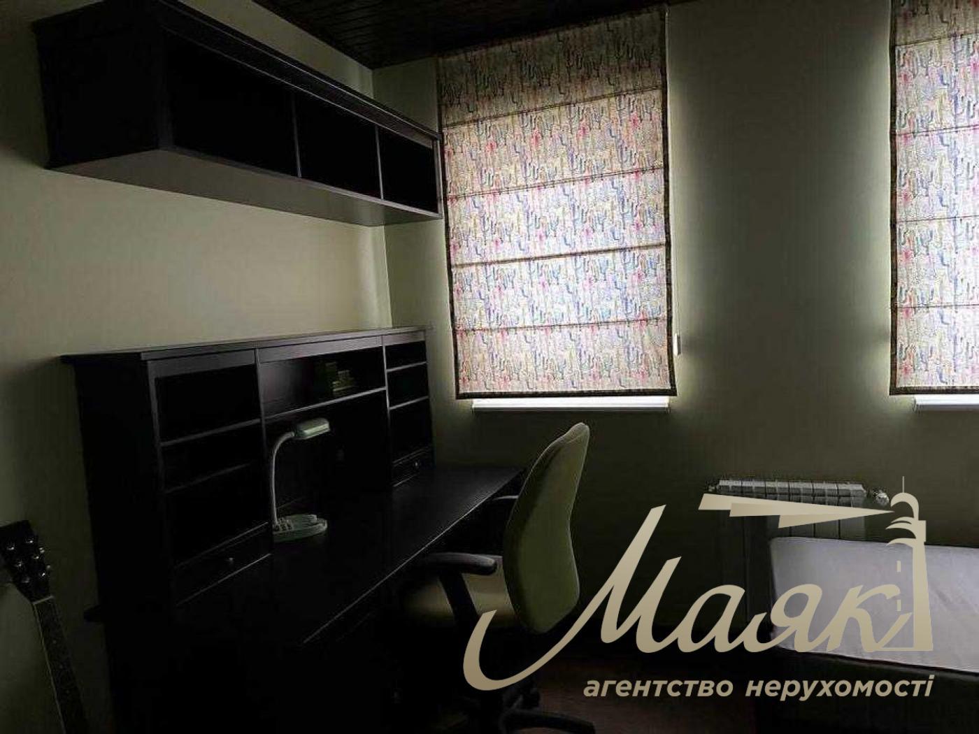 Sale of 2-storey house. Area - 105 sq.m. s. Svyatopetrovskoye. Suburb of Kyiv.