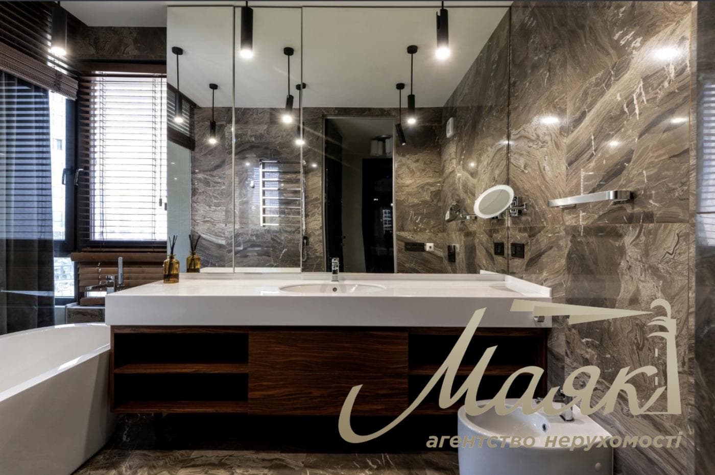 Продаж 3 кімнатної квартири в ЖК Park Avenue VIP
