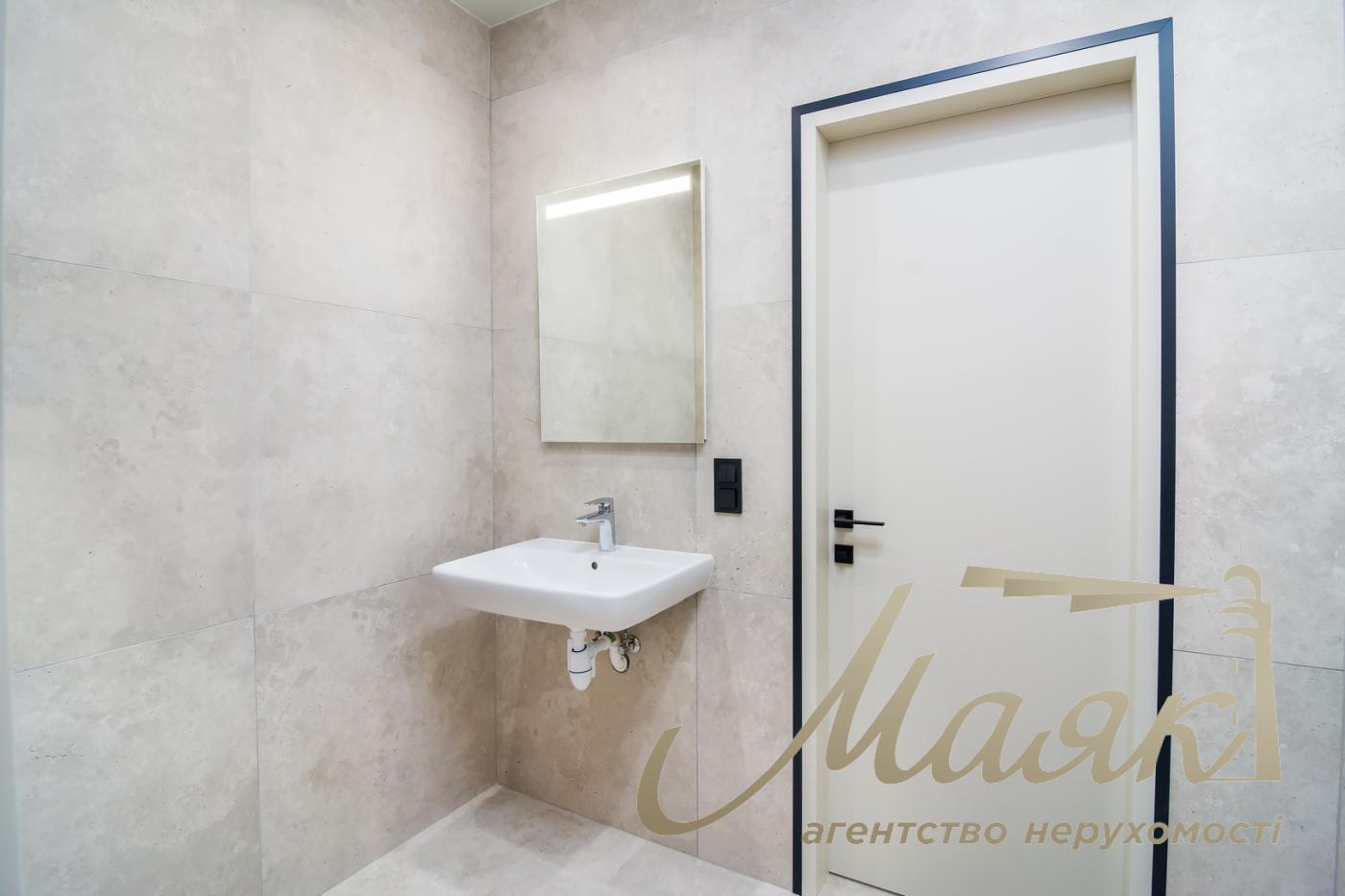 Оренда офісу 140м2 в ЖК Richmond вул.Маккейна 26, Печерський район.
