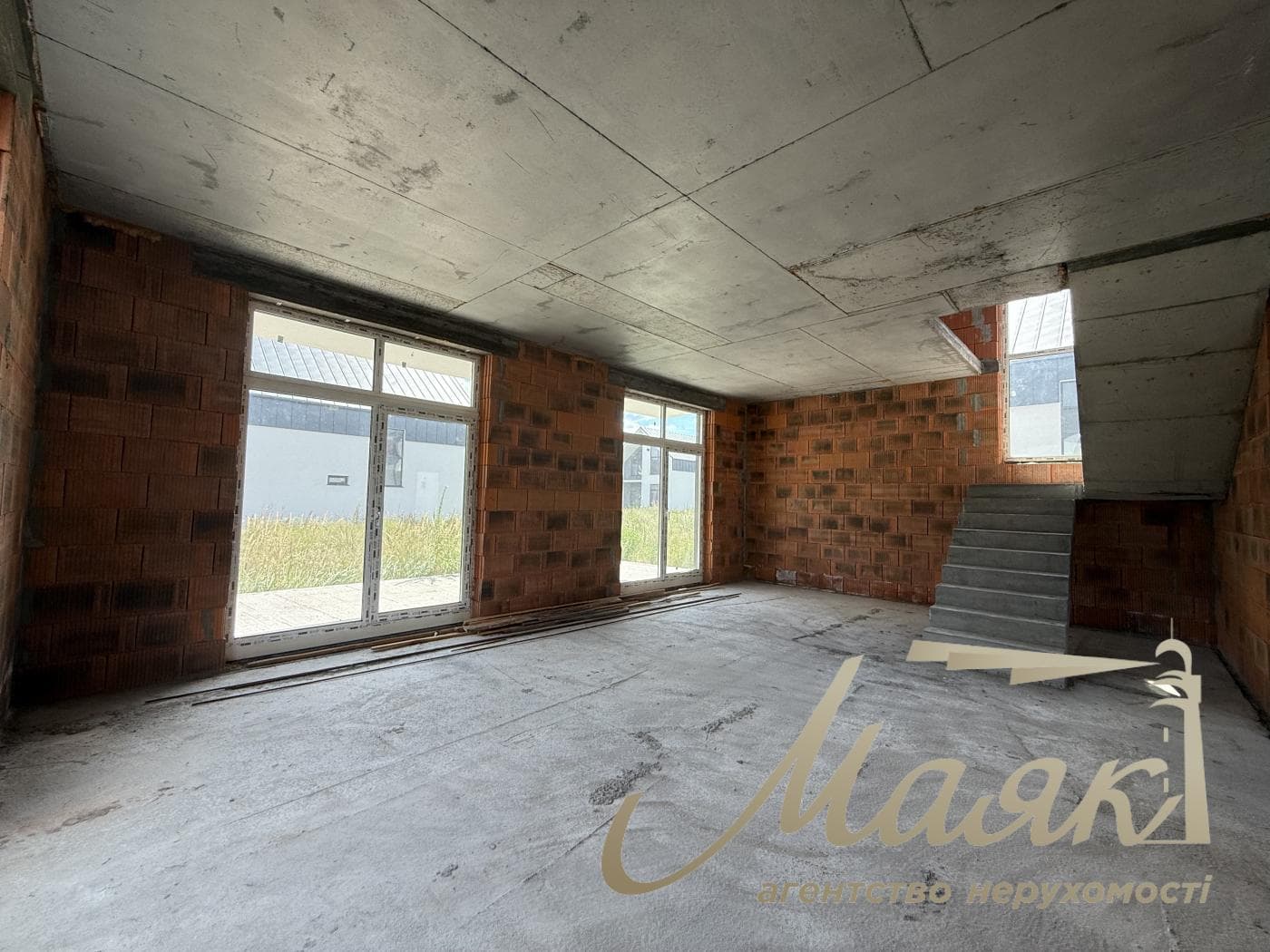 For Sale: 2-Story House (175 m²) in the village of Vyshenky, Kyiv Oblast, Boryspil District
