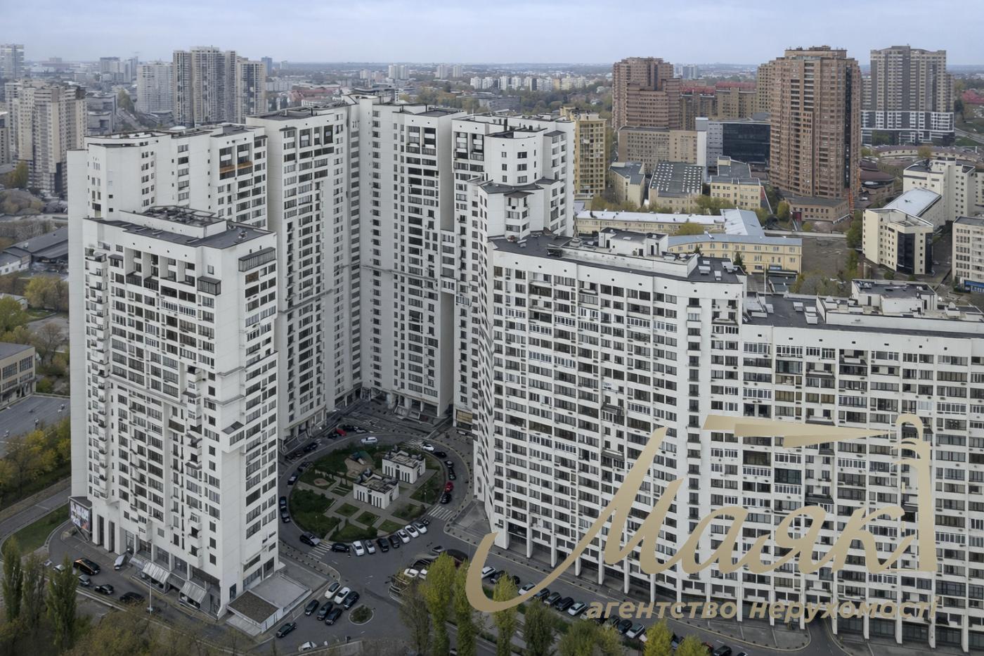 Продаж 3-кімнатної квартири, 131,7м², ЖК Панорама на Печерську, Печерський район, Київ