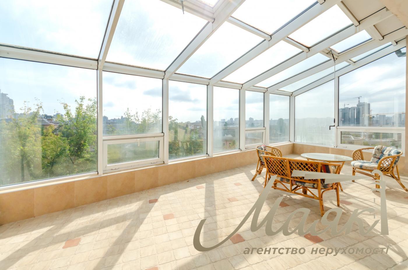 Оренда будинку в центрі Києва, Печерський район, вул. Чигоріна,