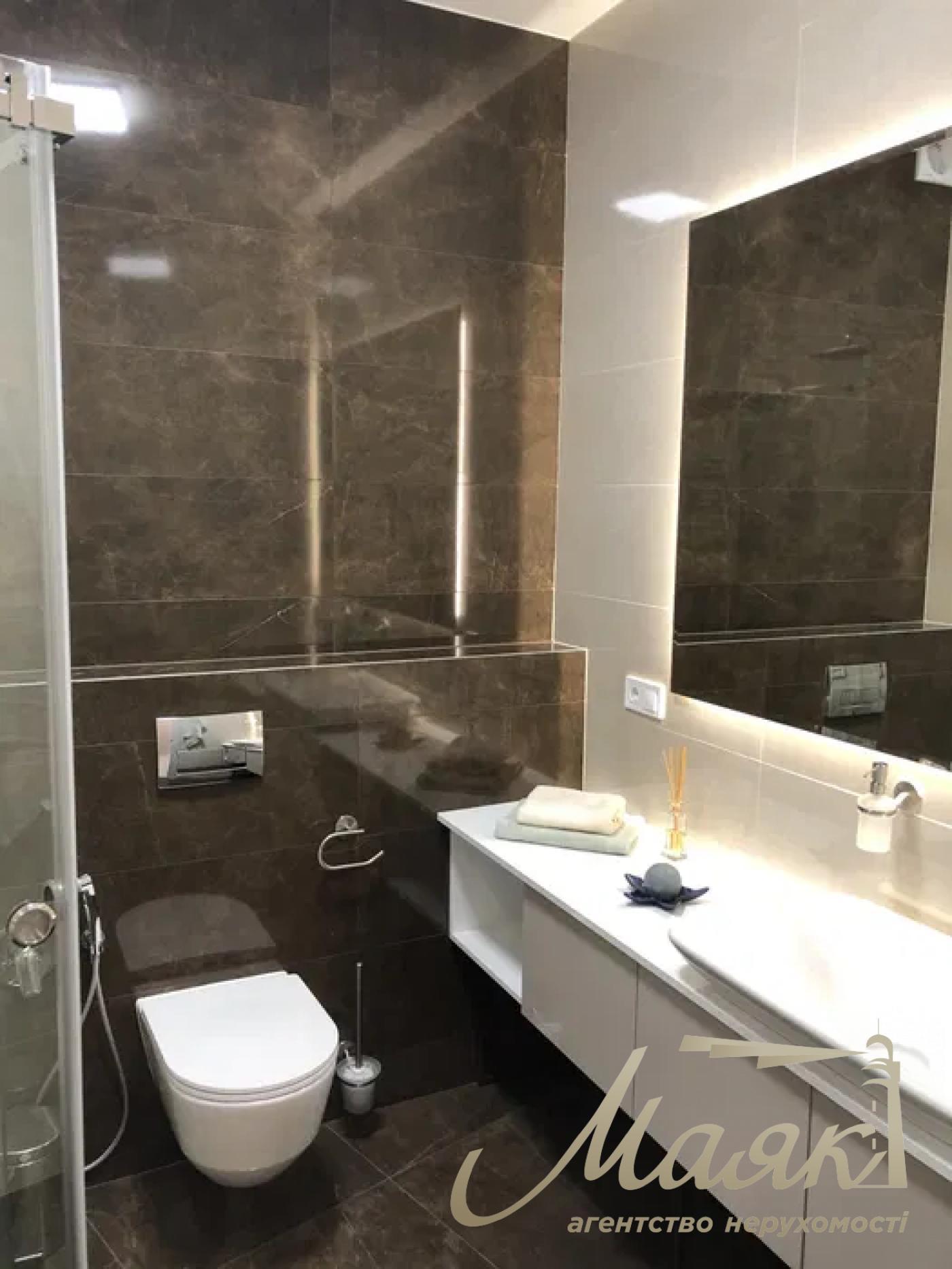 Оренда 4-х кімнатної квартири 120 м2 в ЖК Busov Hill вул. Бусловська, 12