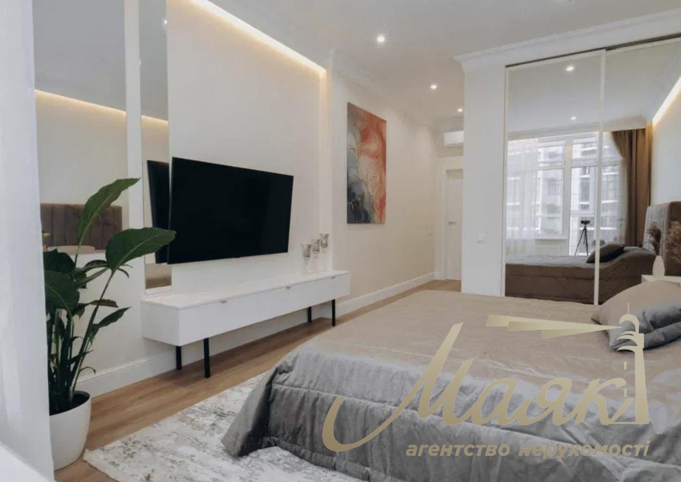 Продаж 3-кімнатної квартири 118м2 в ЖК "Новопечерські Липки", Драгомирова/Верхогляда 15Б, Печерський район