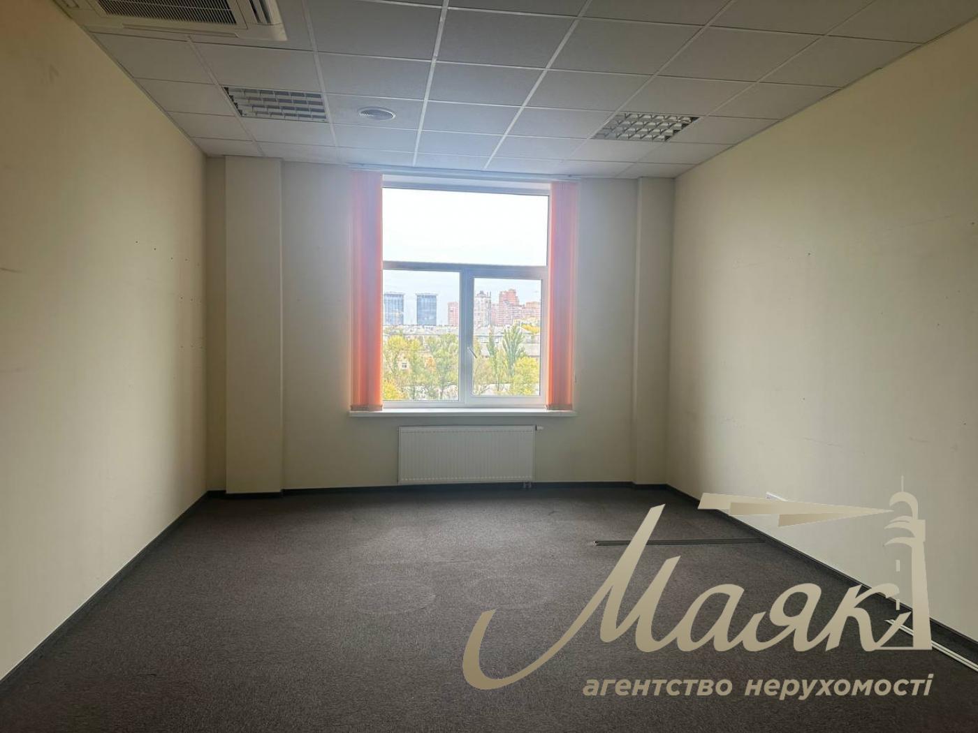 Оренда офісу 914м2 по вул.Міхновського, Звіринецька