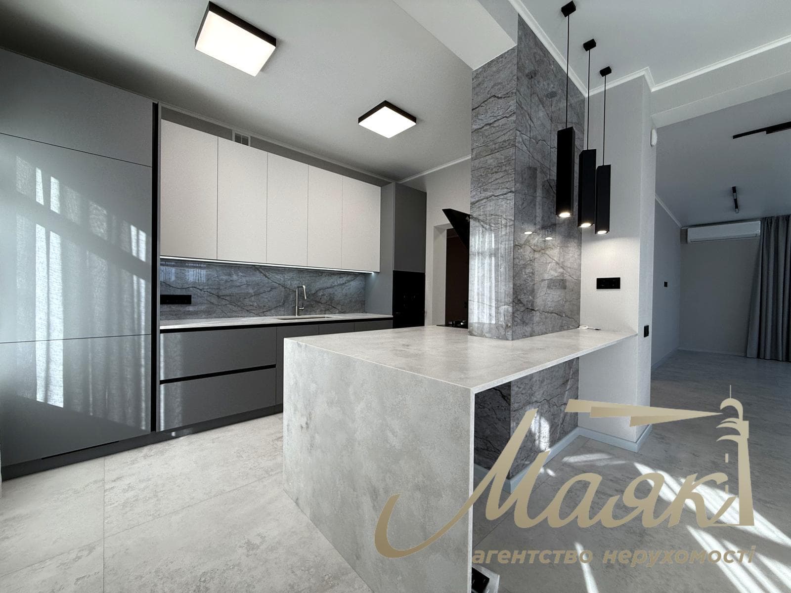 Продаж сучасного будинку 350 м² з панорамним видом с. Лісники пров. Глинище, 39, Обухівський напрямок, Київська область