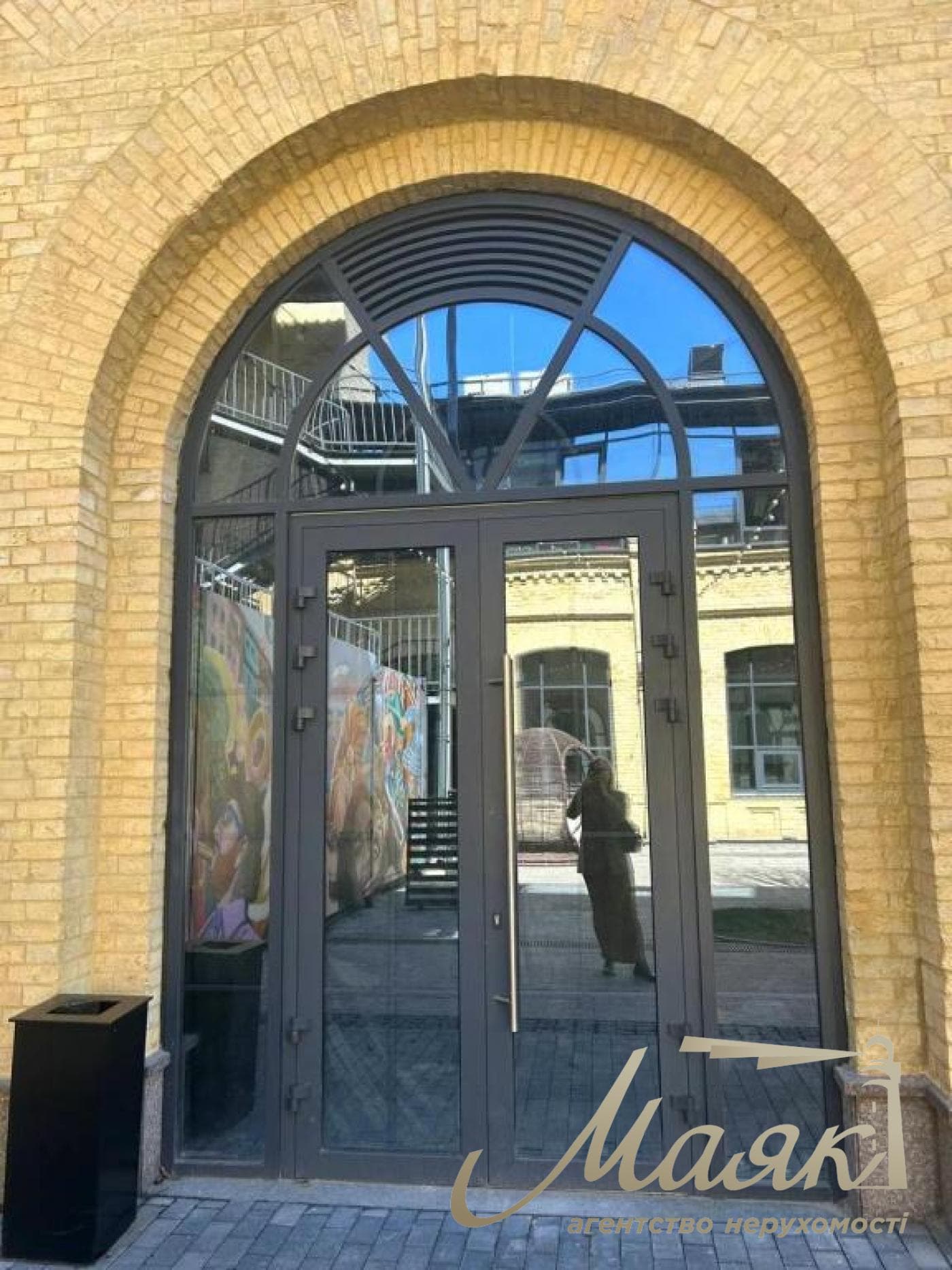 Commercial Space for Rent: 1,062 m², Mazepa Street, Arsenalna, Pecherskyi District