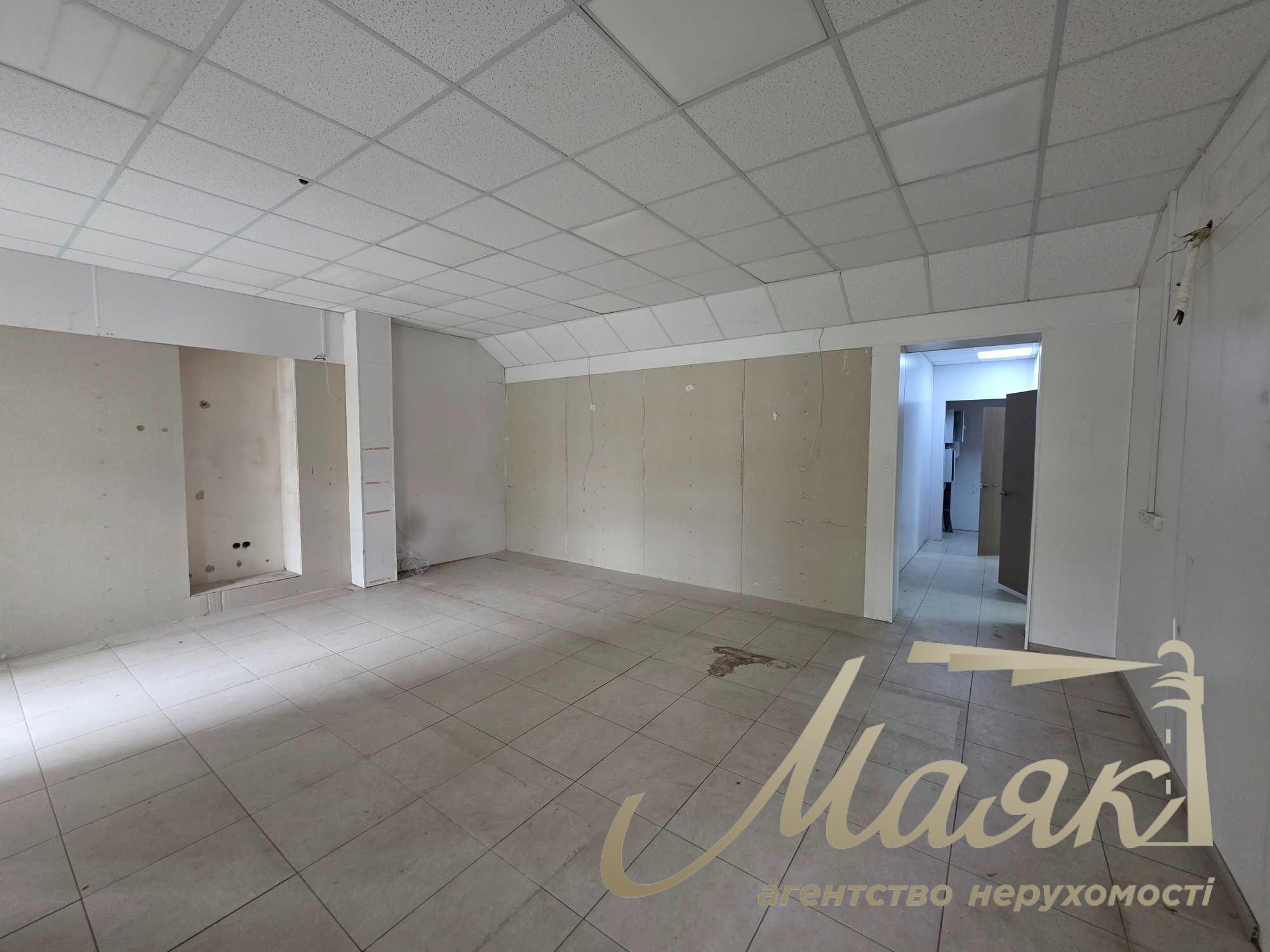 Оренда фасадного приміщення в районі Taryan Towers, Печерськ