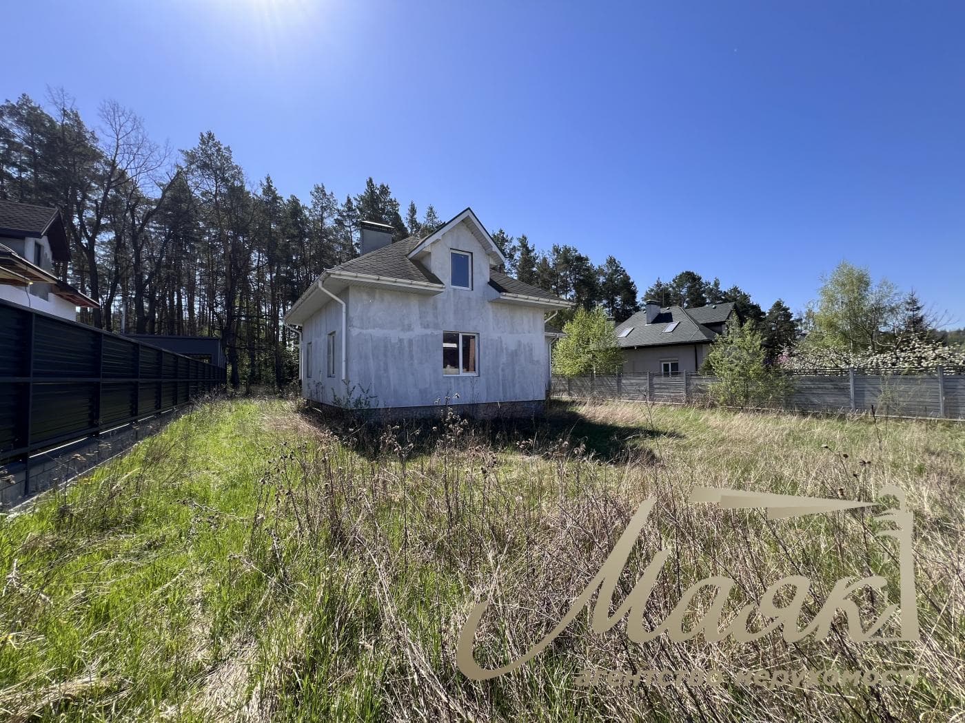 Capital brick house for sale 270m2 near Kiev, Novoobukhivske direction