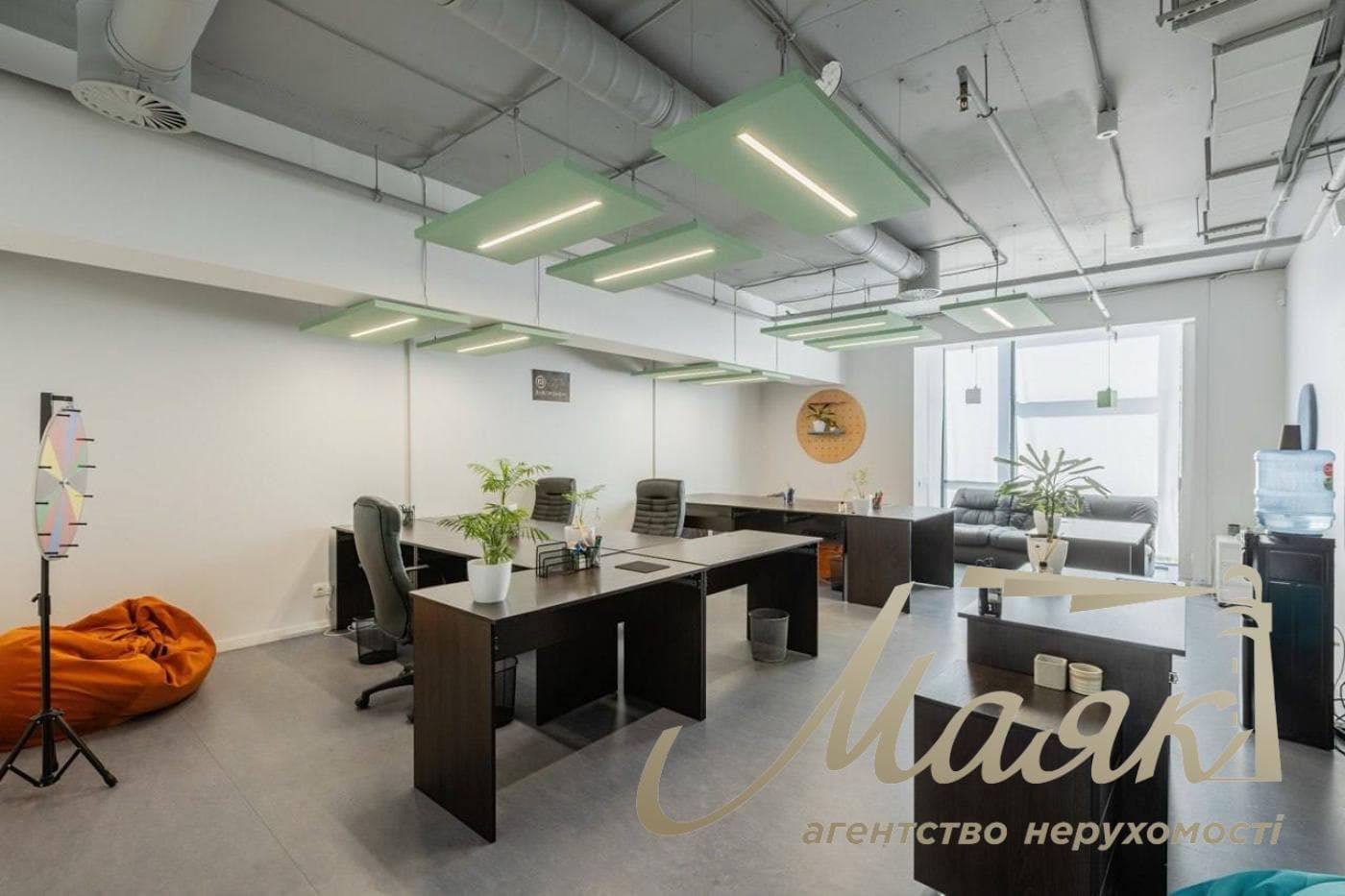 Оренда автономного офісу площею 174 м², ЦЕНТР