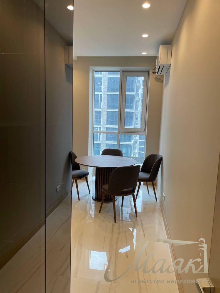 Продажа 2-комнатной квартиры ЖК Новопечерские липки, ул. А.Верхогляда/Драгомирова,15Б, Печерский район, Киев