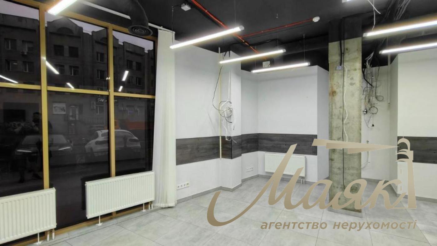 Оренда фасадного приміщення, вул. Глибочицька