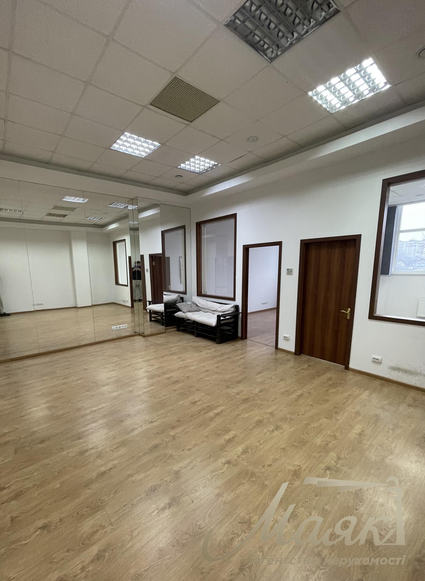 Оренда офісу 63м2 БЦ Либідь вул Каземіра Малевича 86п Печерський район Либідська