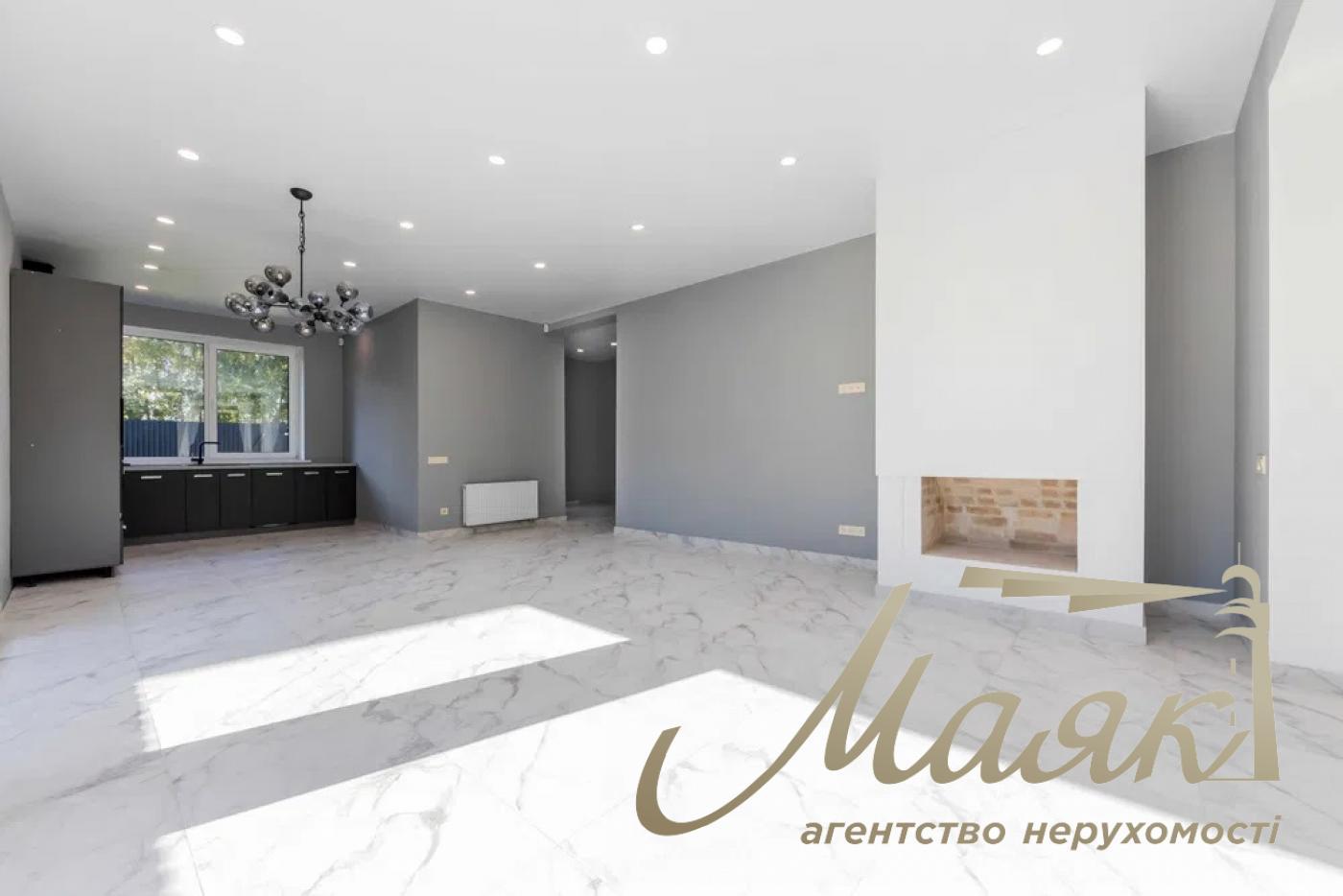 Sale of house in Kozin