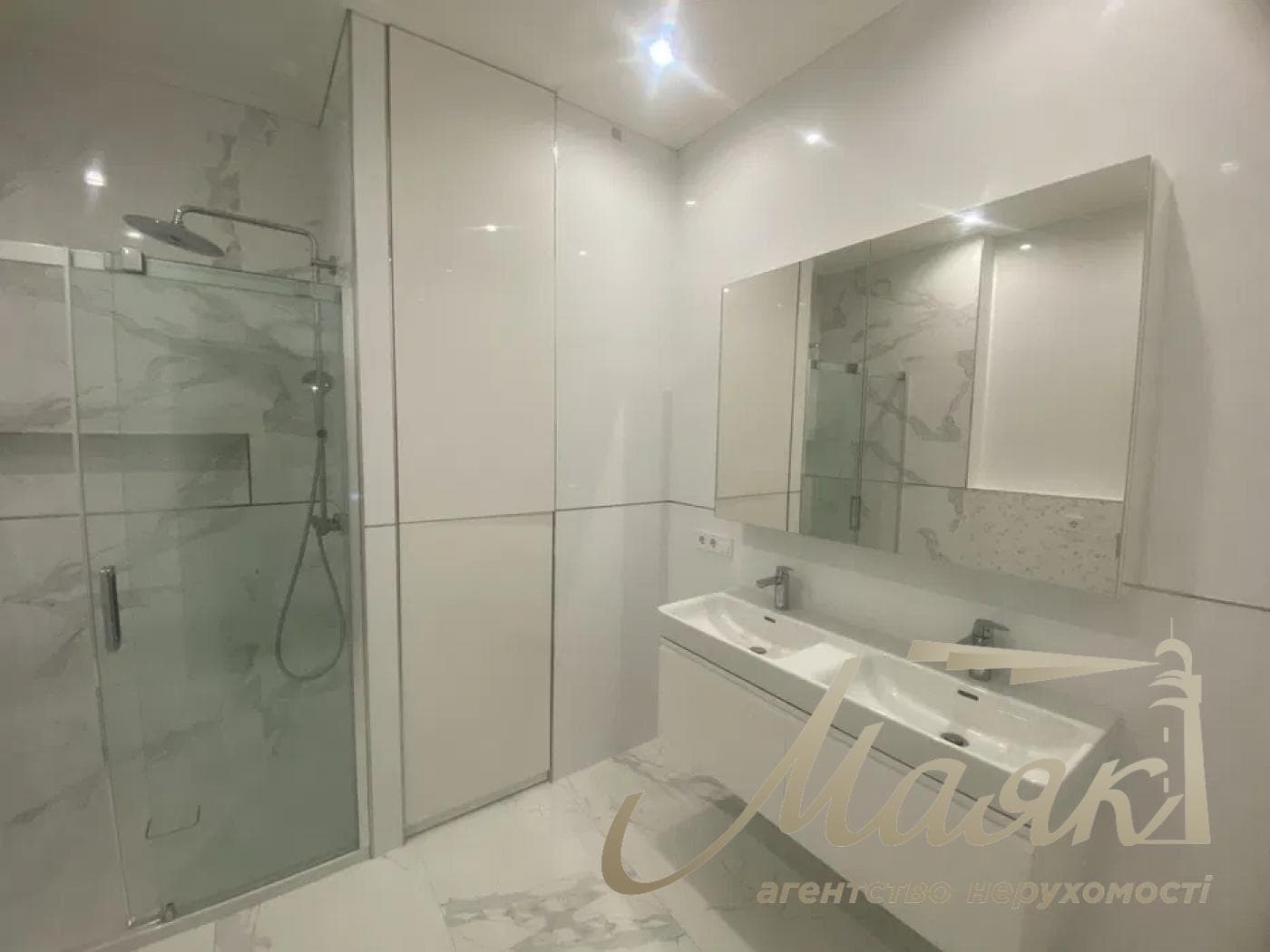 Rent duplex penthouse LCD Fundukleevsky, Bogdan Khmelnitsky str.