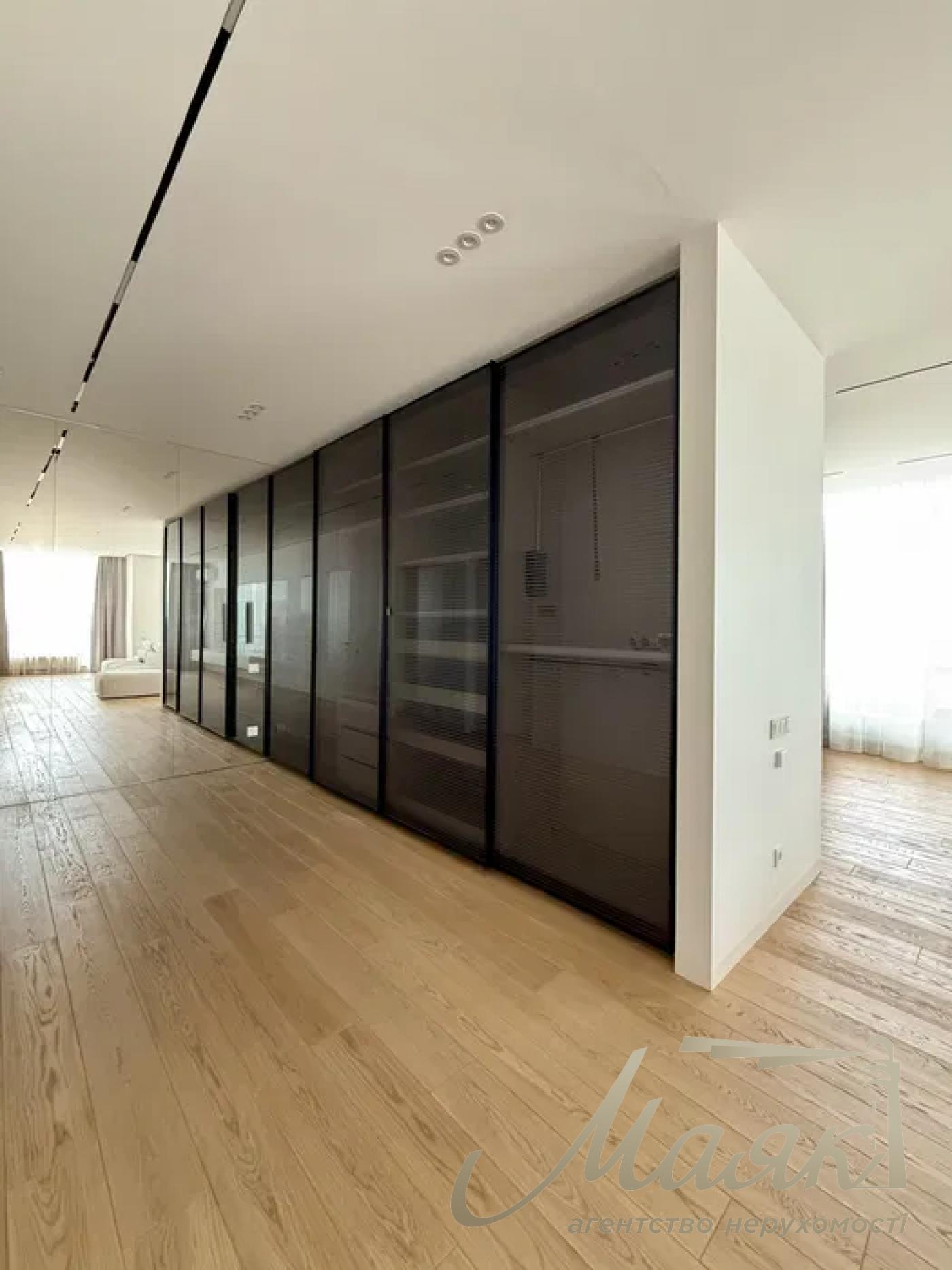 Rent 3-room apartment in Park Avenue VIP Residential Complex