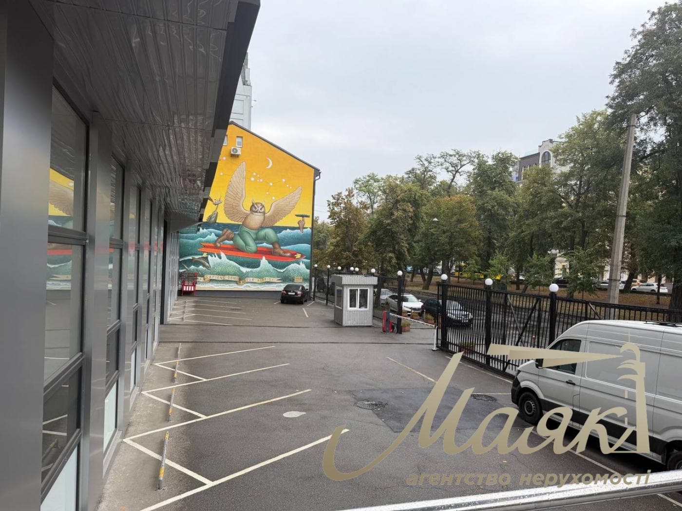 Оренда офісу площею 750 м² у бізнес-центрі «Доміно», вул. Нижній Вал, 51, Поділ.