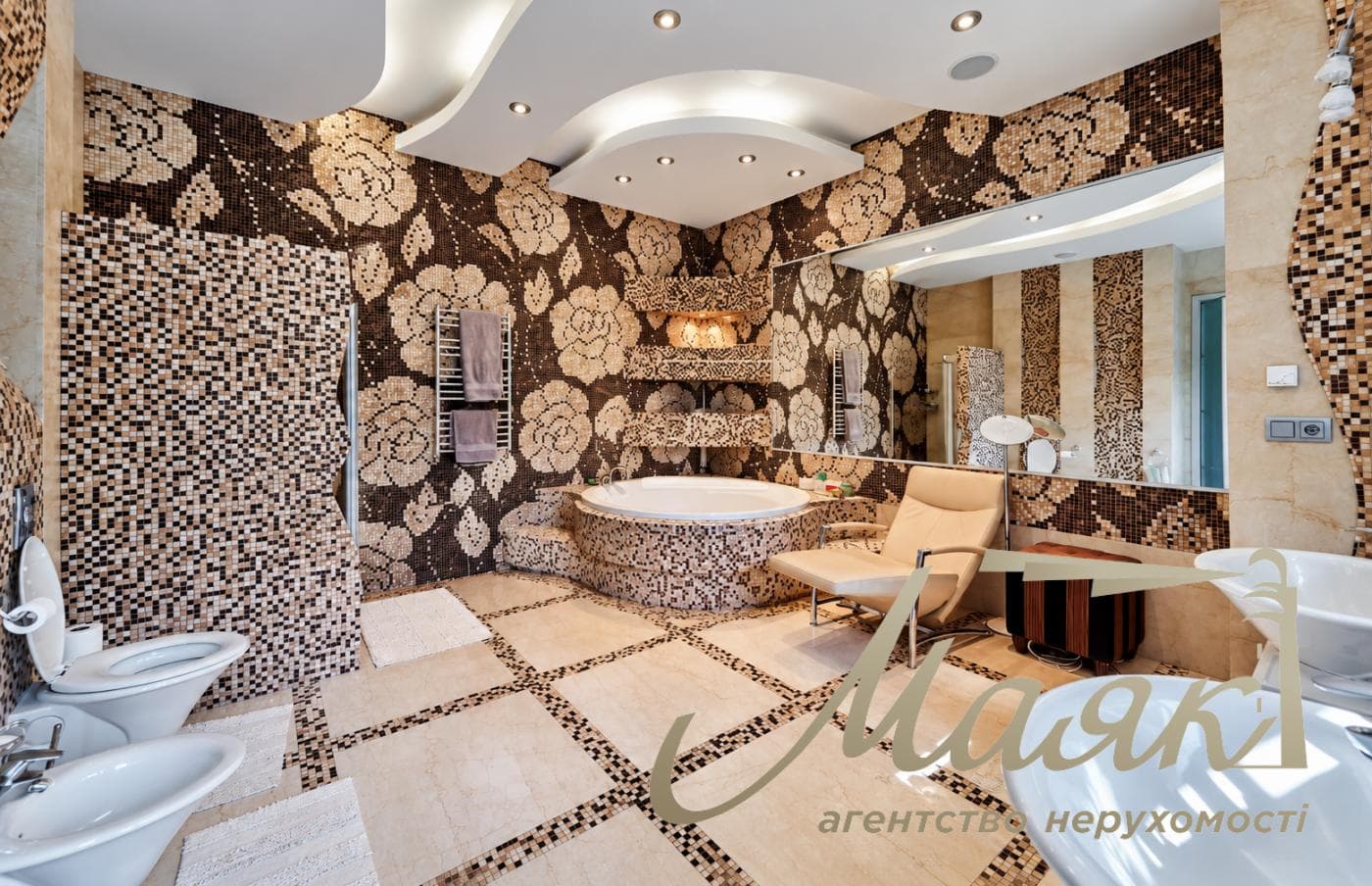 Luxury House for Rent (1,252 m²) in Staryi Bezradychi | 6.49 hectares | Spa | Pool | Gated Community | Solnechnaya St., Kyiv Oblast, Obukhiv District