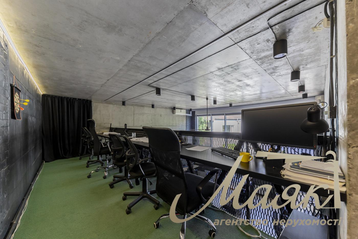 Sale of commercial premises 160 m2 in residential complex Prestige Hall, Tyutyunnika 37/1, Center