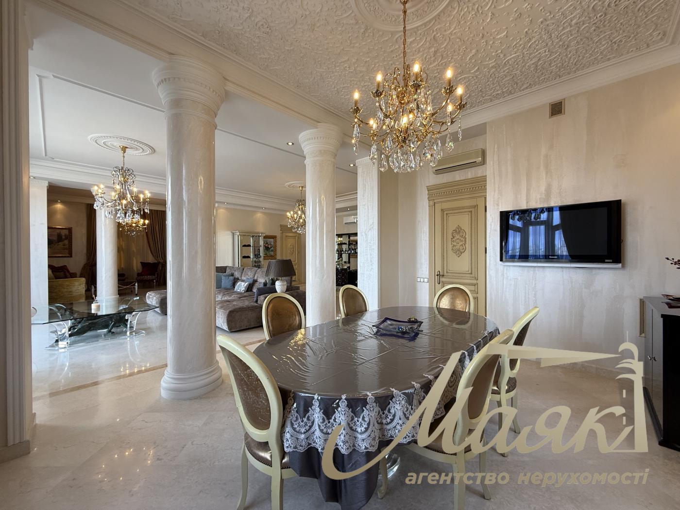 Аренда видовой 3к квартиры 245 кв. м на ул. Паторжинского 14, Центр, Шевченковский район