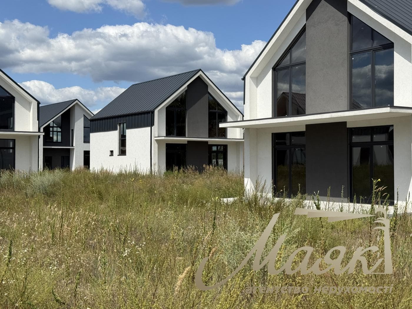 For Sale: 2-Story House (175 m²) in the village of Vyshenky, Kyiv Oblast, Boryspil District