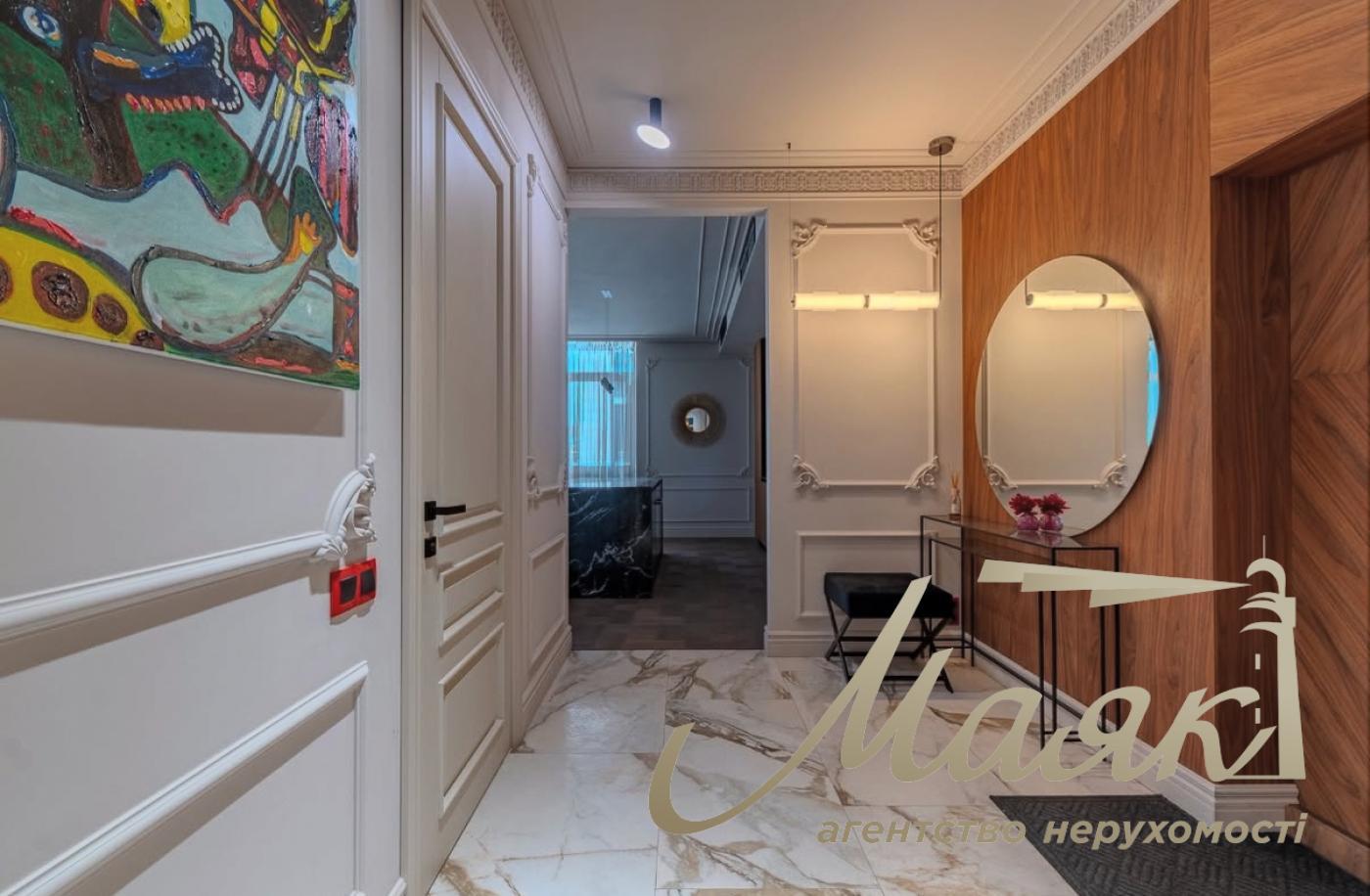 Business class apartment for sale 127 m² in Residential Complex Boulevard of Fountains, Kiev