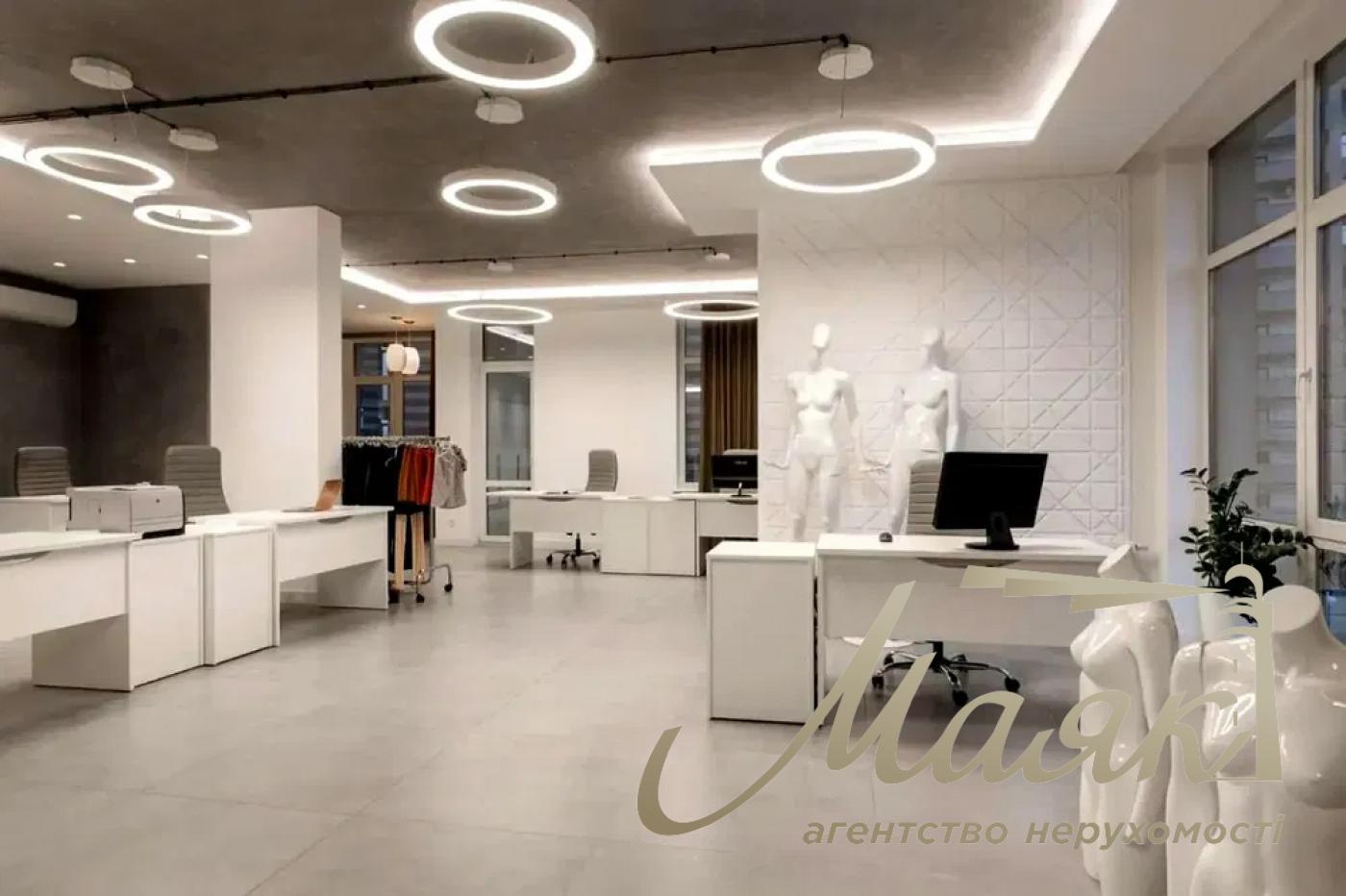 Office for rent Residential Complex Novopecherskie Lipki, Verkhoglyada street (Dragomirova)