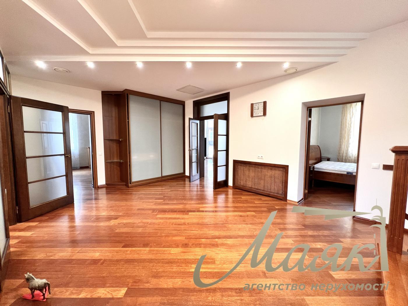 Оренда 2-х поверхової резиденції 430м2, Козин, Конча - Заспа