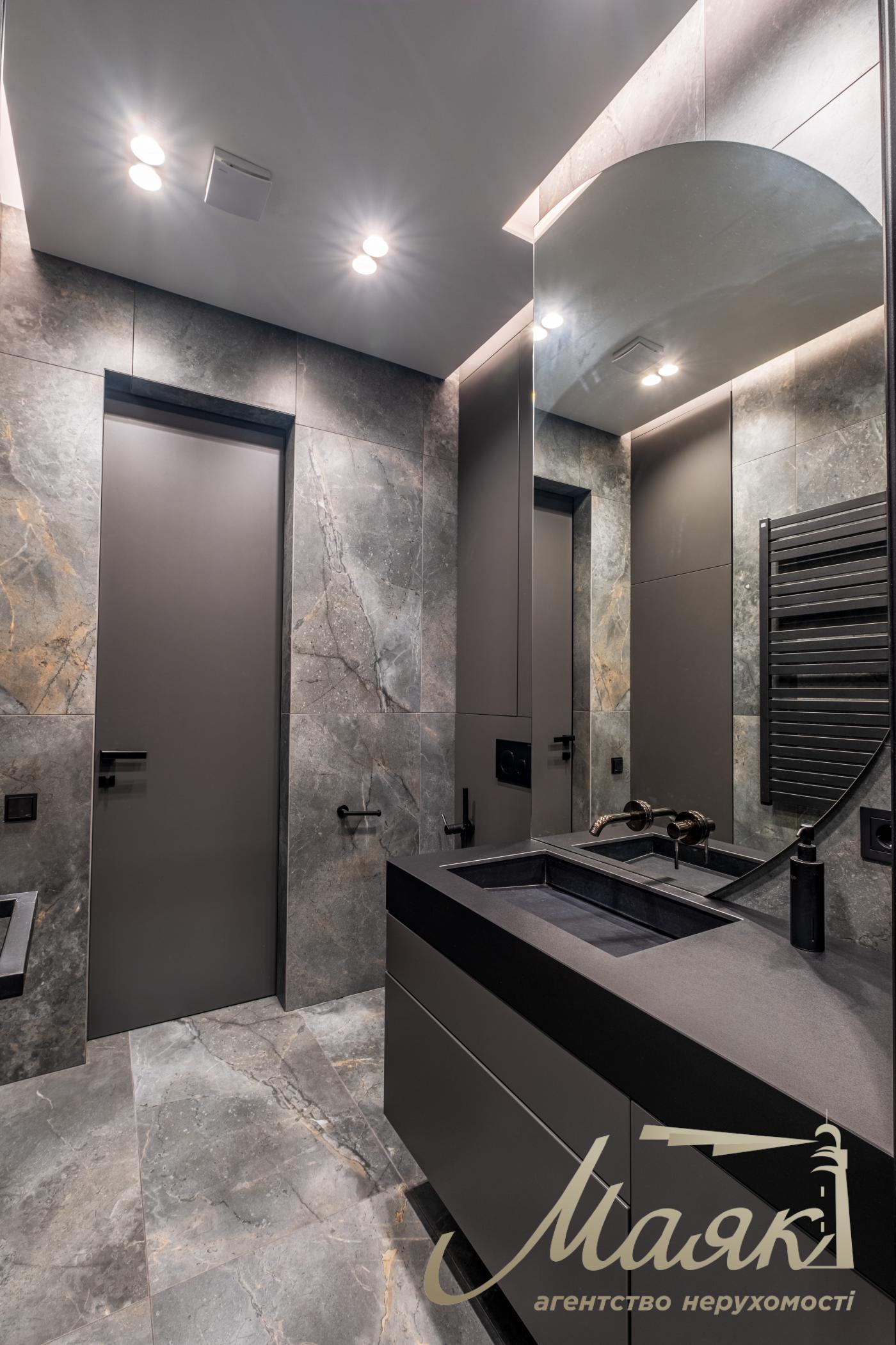 Продаж 1кімнатної квартири в ЖК "Новопечерські липки" ул. Драгомирова 15Б , Печерськ, Київ