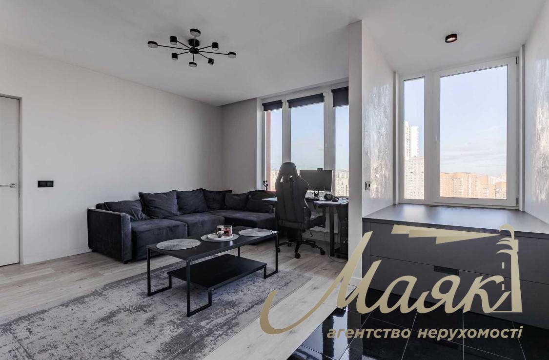 Sale of 2-room apartment, 68m2, Residential Complex Seven, Osokorki