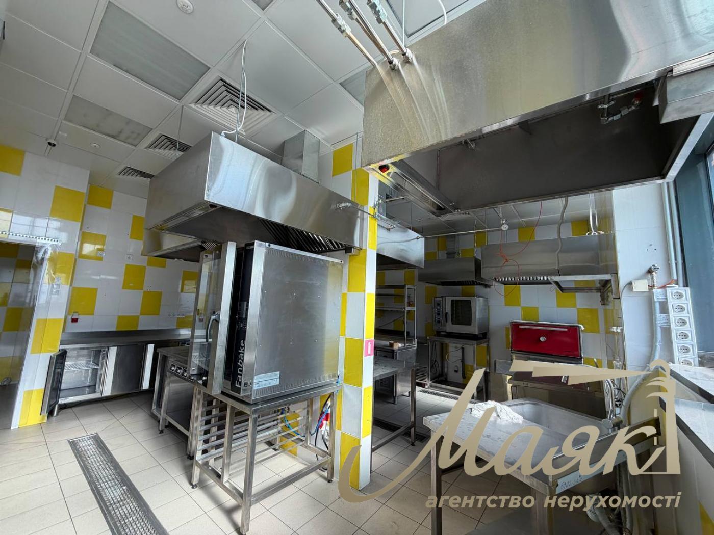 Продаж приміщення під ресторан у ЖК Новопечерські Липки, вул. Драгомирова, Печерськ, Київ