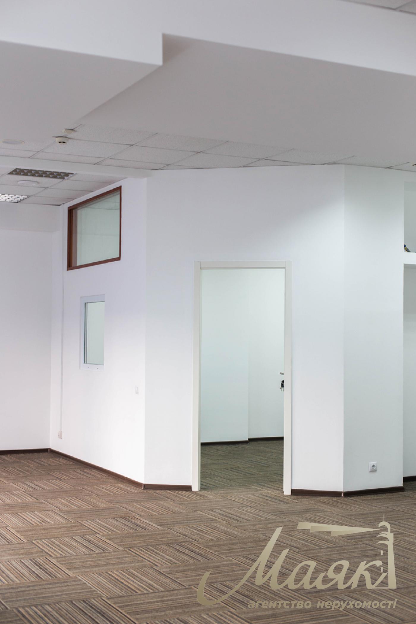 Оренда офісу 106,8 м2, БЦ Business City, Шевченківський р-н, вул. Миколи Пимоненка 13