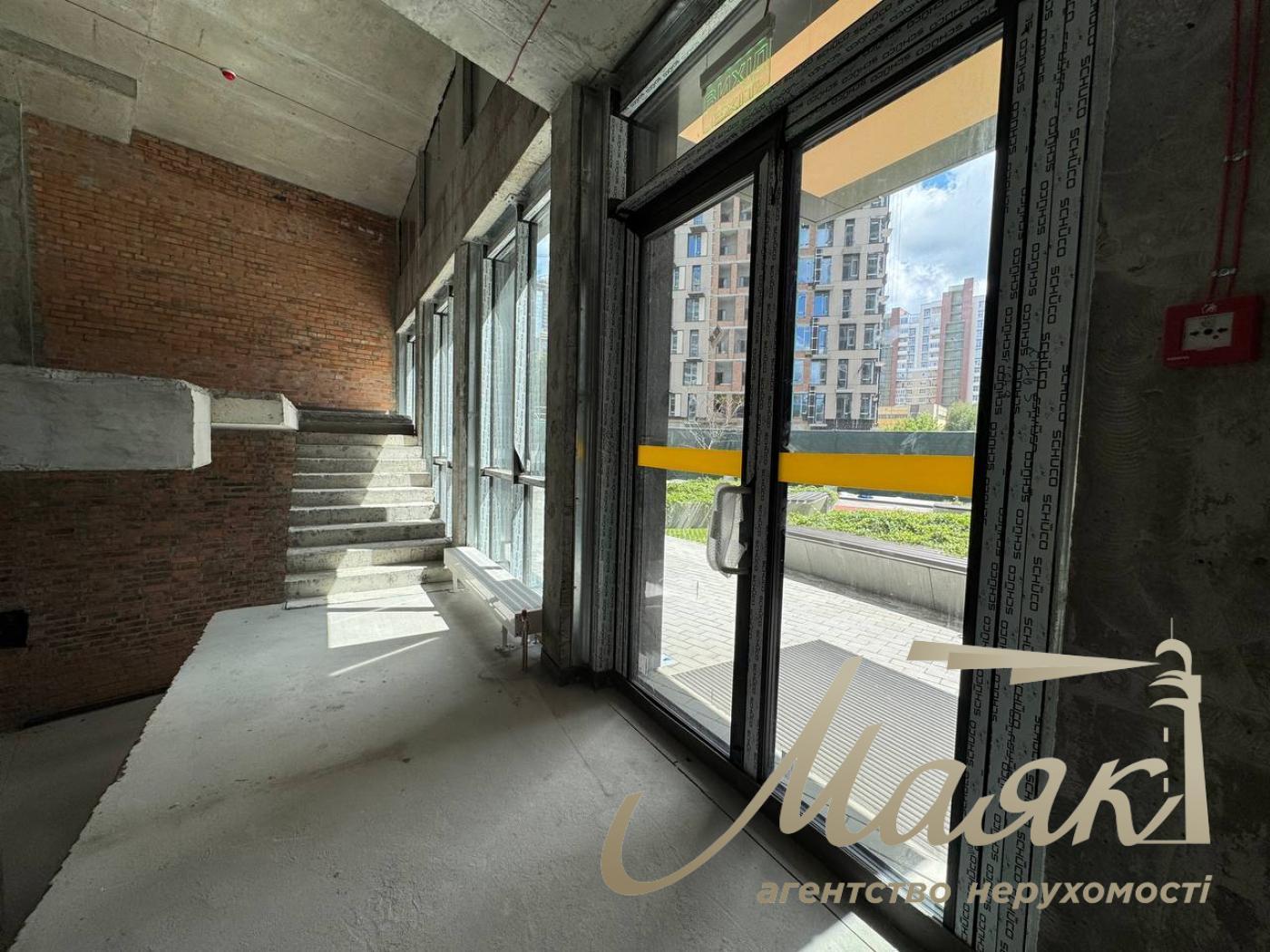 Оренда фасадного приміщення ЖК Трініті вул. Тютюнника,