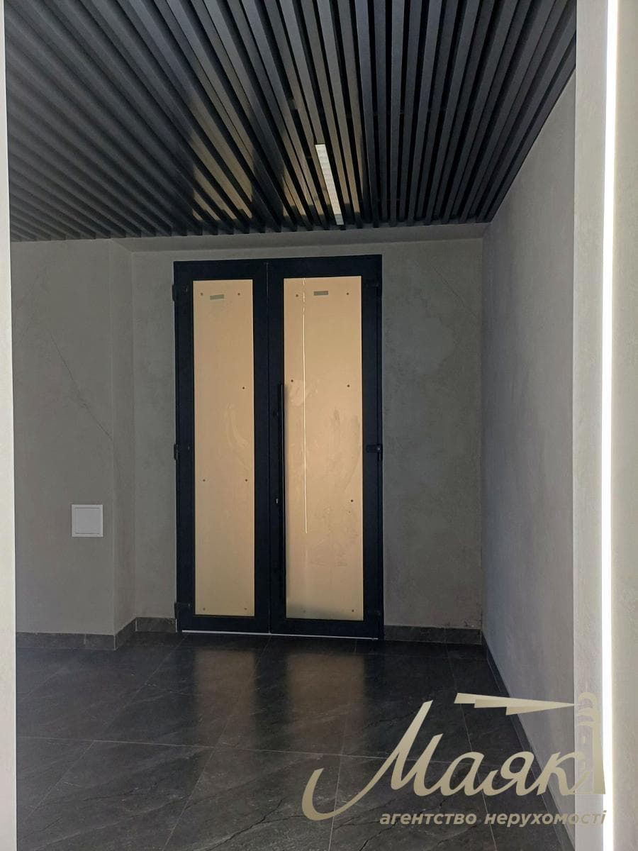 Оренда фасадного приміщення площею 150 м² на вулиці Преображенській, Солом’янський район