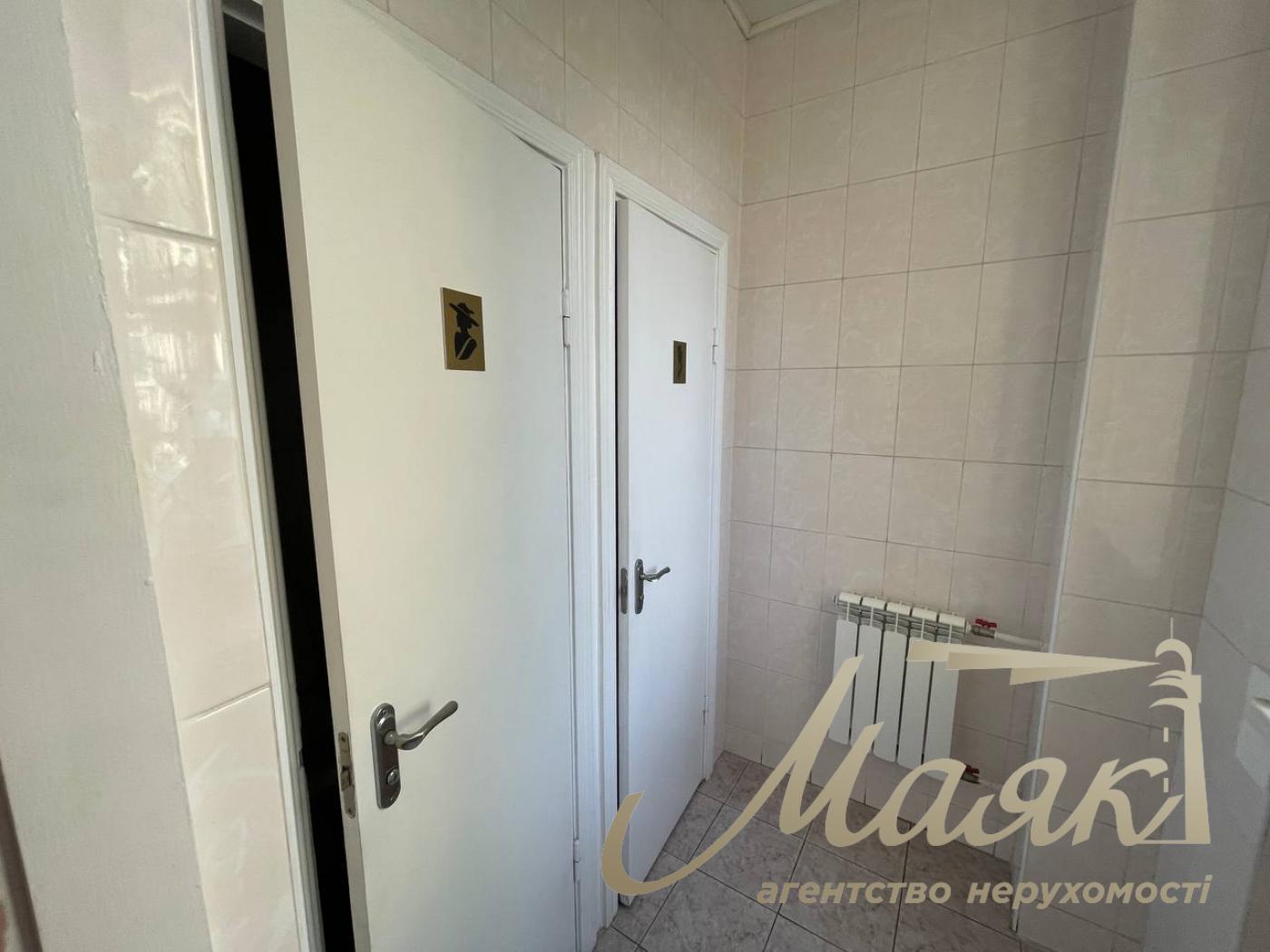 Аренда офисного помещения 230м2 в центре, Лукьяновка