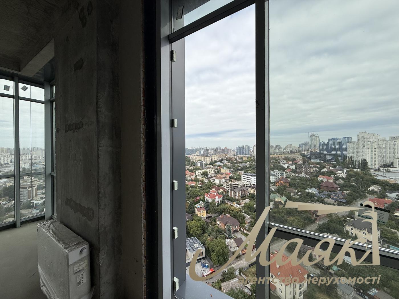 Продаж 4-кімнатної квартири, 156 м2, ЖК Новопечерські Липки, вул. Верхогляда (Драгомирова)