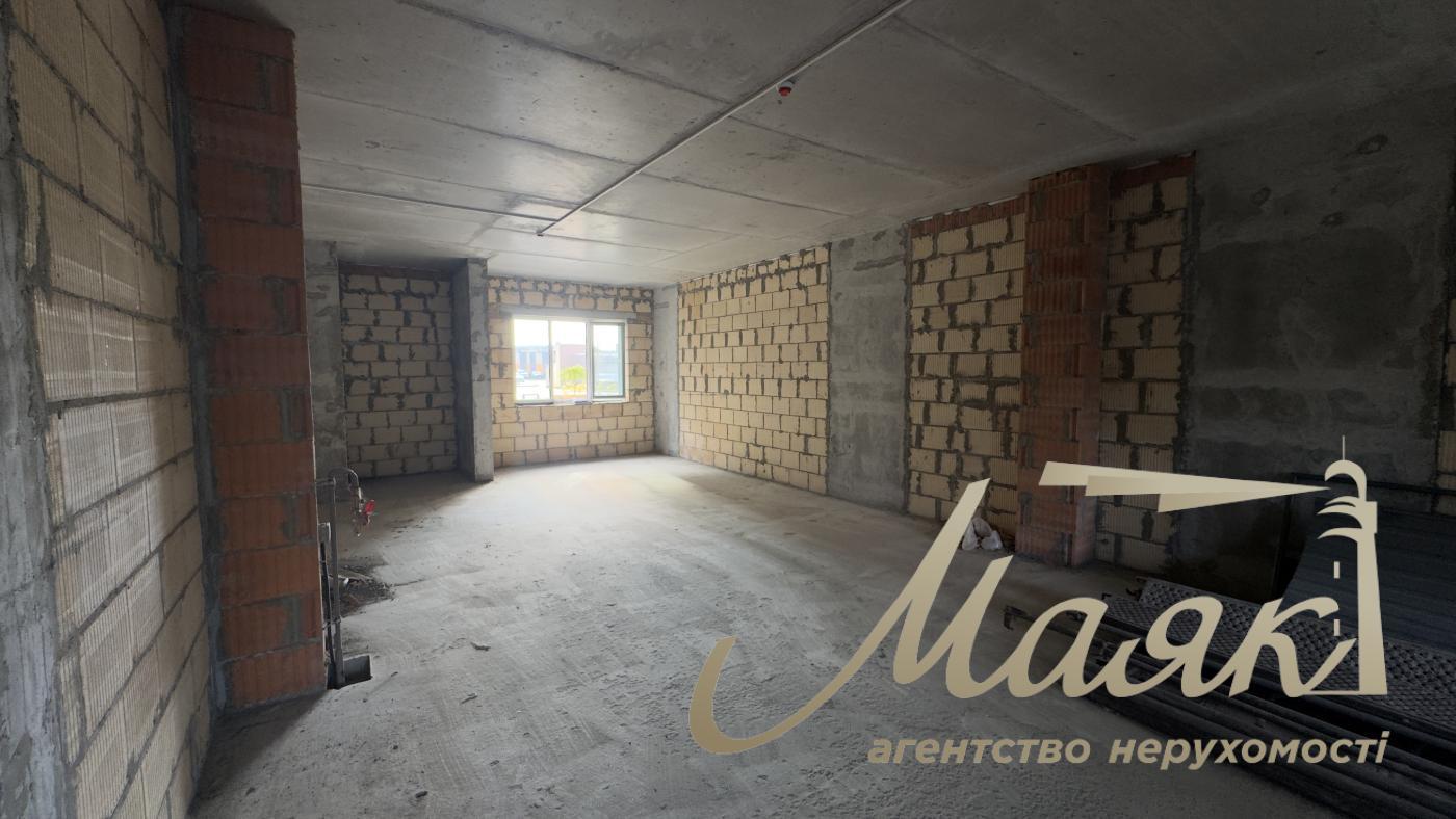 Аренда фасадного помещения 90 м2 в ЖК Нивки Парк